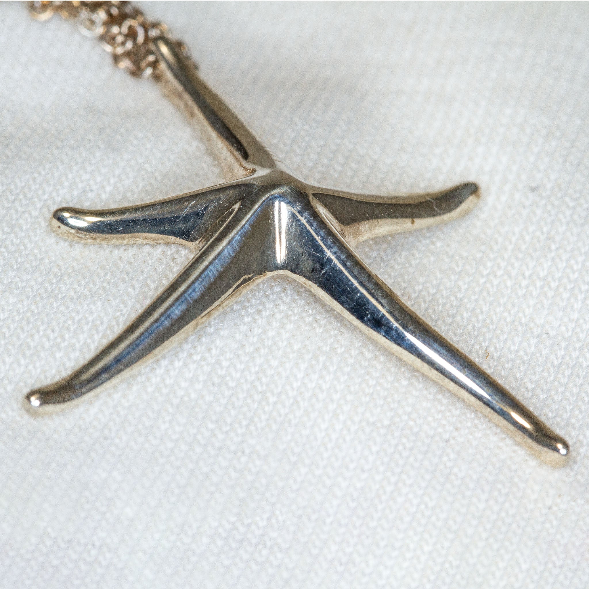 Tiffany & Co. Elsa Peretti Starfish Pendant Necklace - Sterling Silver 18" Secondary image