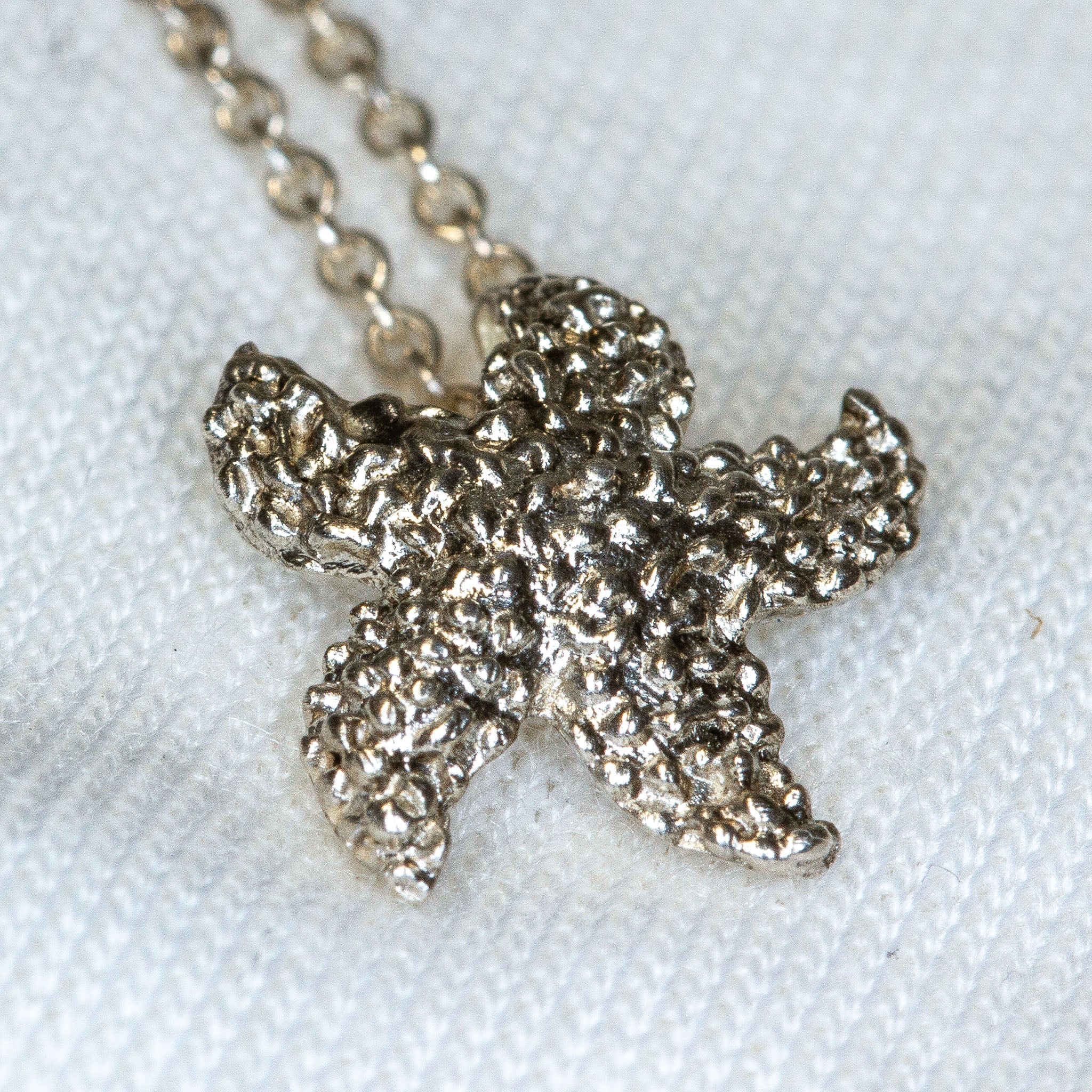 Tiffany & Co. Elsa Peretti Bumpy Starfish Pendant Necklace - Sterling Silver 16"