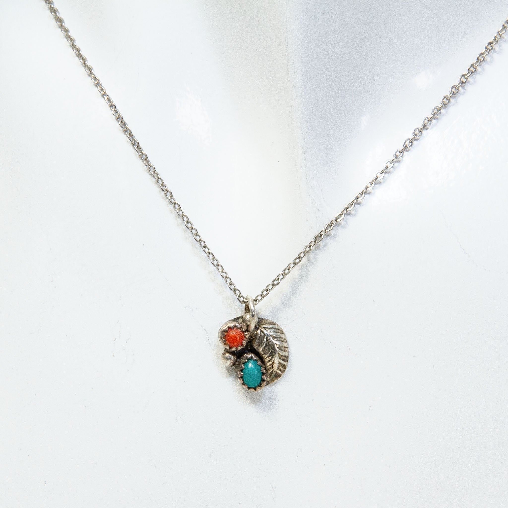 Sterling Silver Turquoise & Carnelian Leaf Pendant Necklace - 18"