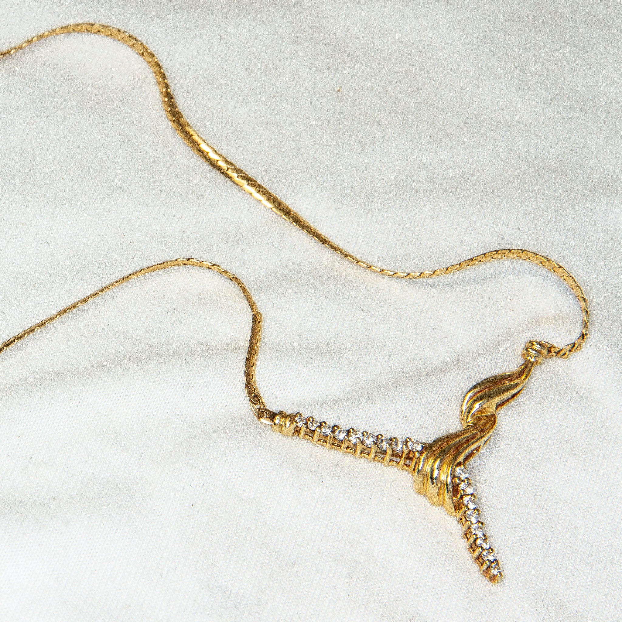 14k Yellow Gold Asymmetrical Diamond Drop Necklace - 1/2 CTW, 17" - Pre-Owned Secondary image