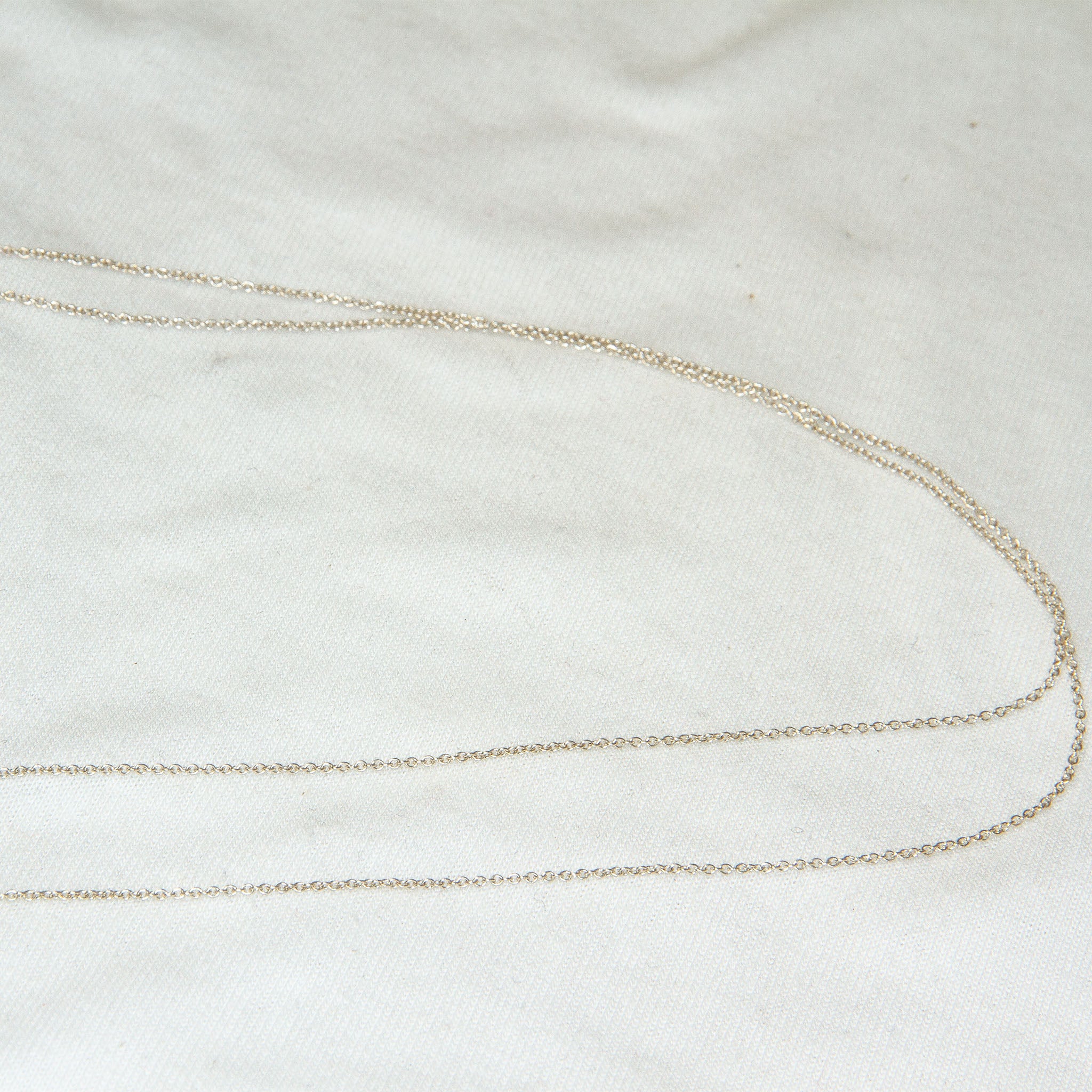 Brand New 24" Ultra-Fine Sterling Silver Cable Chain - 1.71g Secondary image