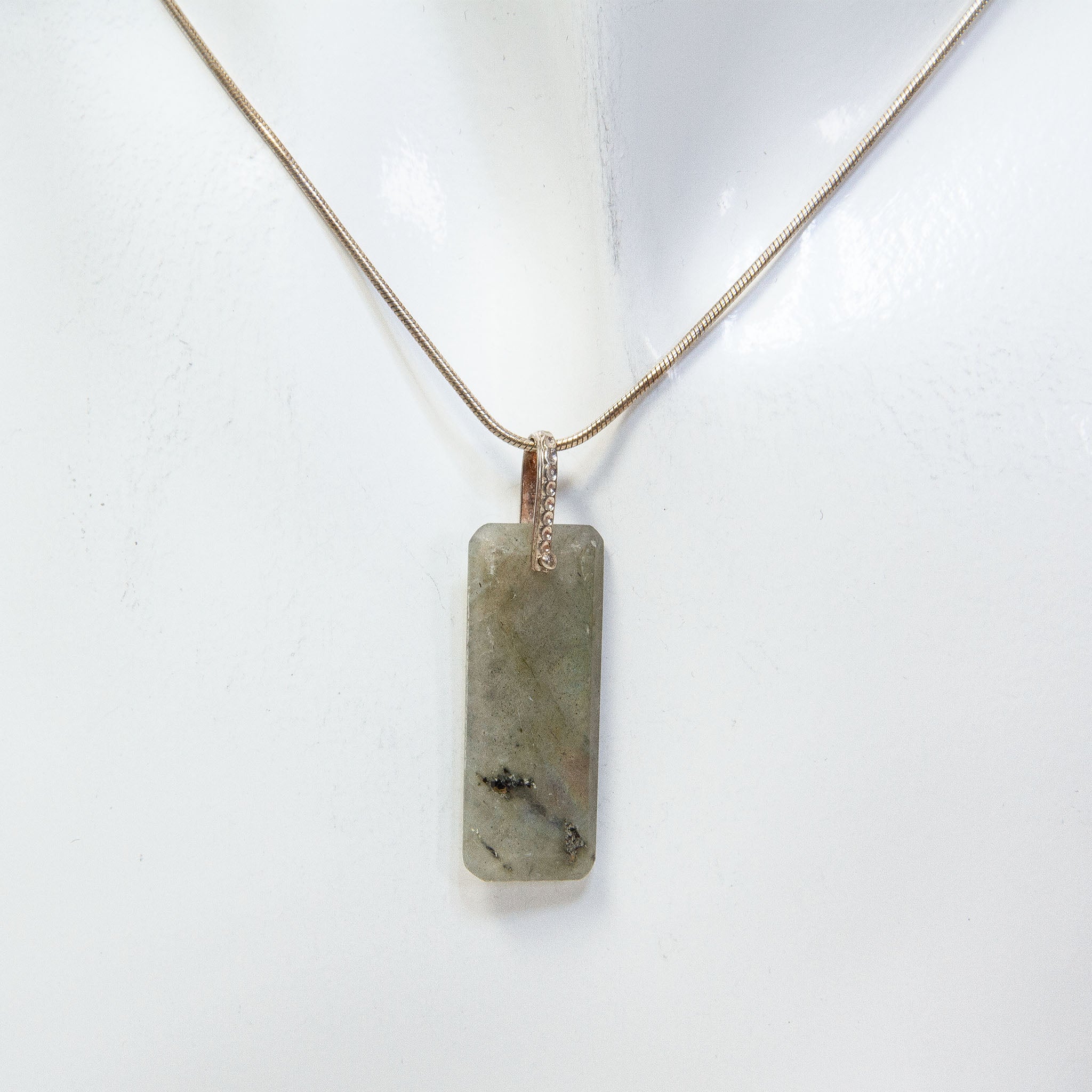 Sterling Silver 10x30mm Labradorite Bar Pendant Necklace - 16" Main image