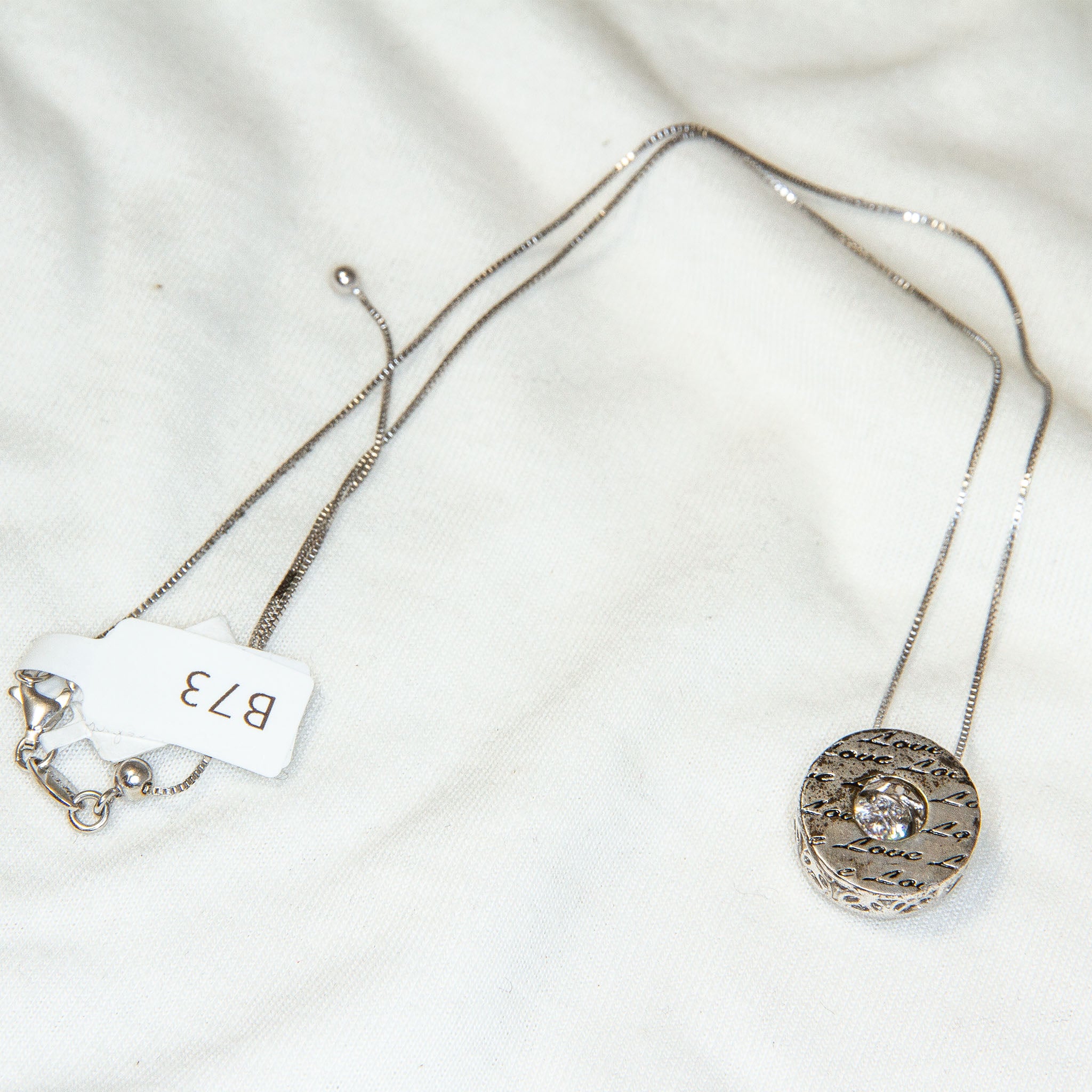 18" 925 Sterling Silver "Love" Engraved Floating CZ Quiver Pendant Necklace