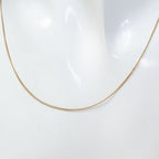 Classic 26" 10K Yellow Gold Fine Curb Chain Necklace - 2.33g