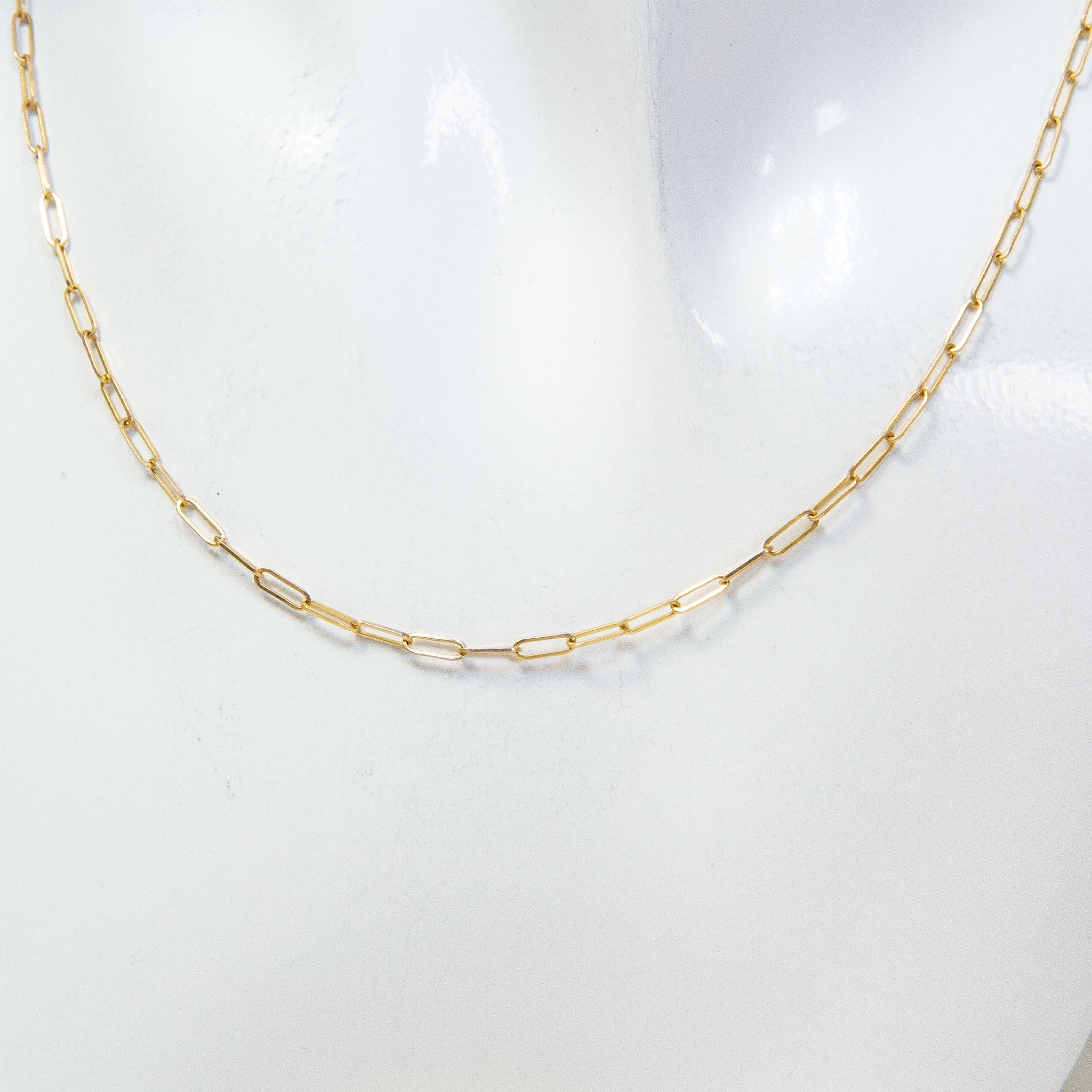 Modern 20" 10K Yellow Gold Open Link Paperclip Chain Necklace - 3.07g Main image