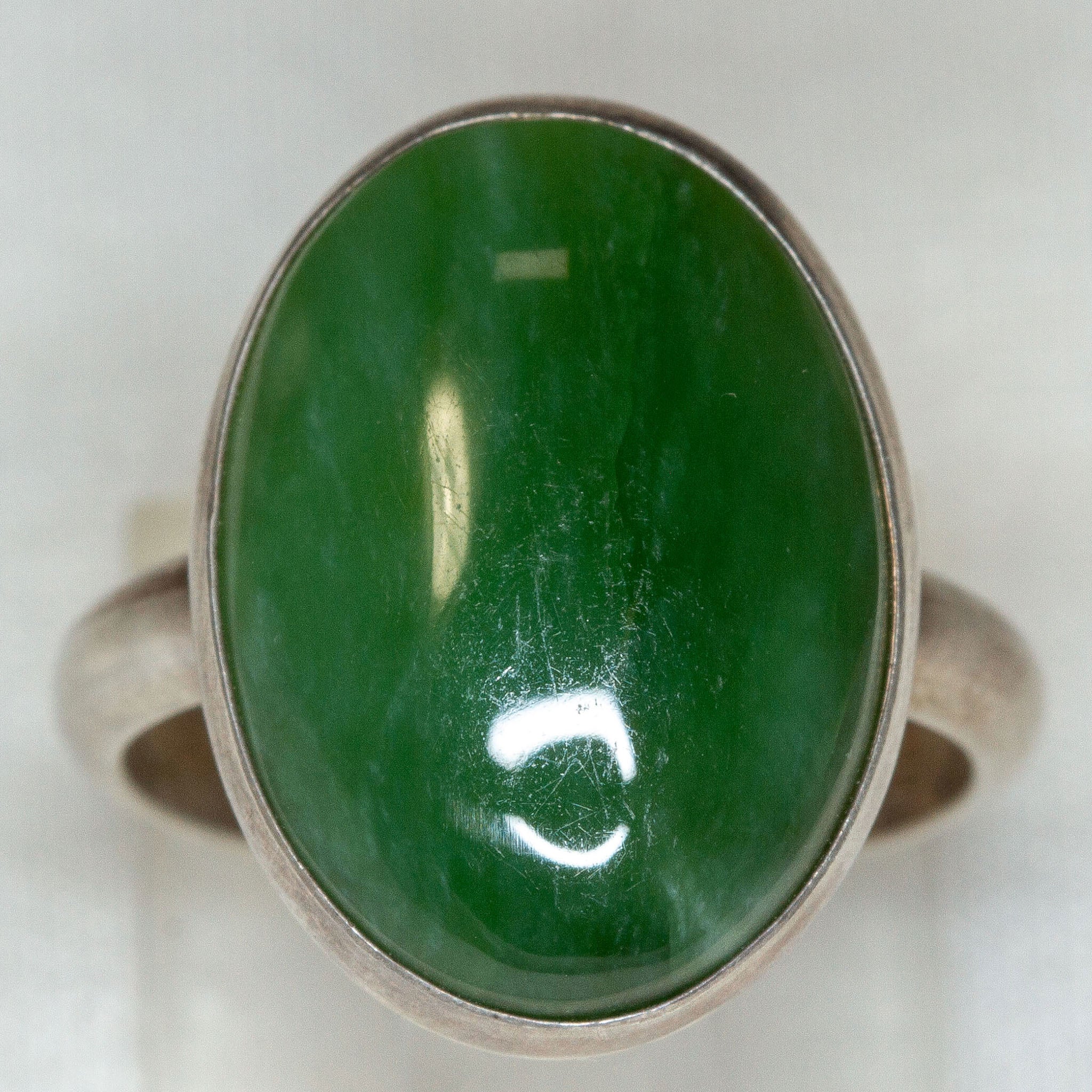 925 Sterling Silver Oval Green Jade Ring - 13x18mm Bezel Set Cabochon, Size 5.5 Secondary image