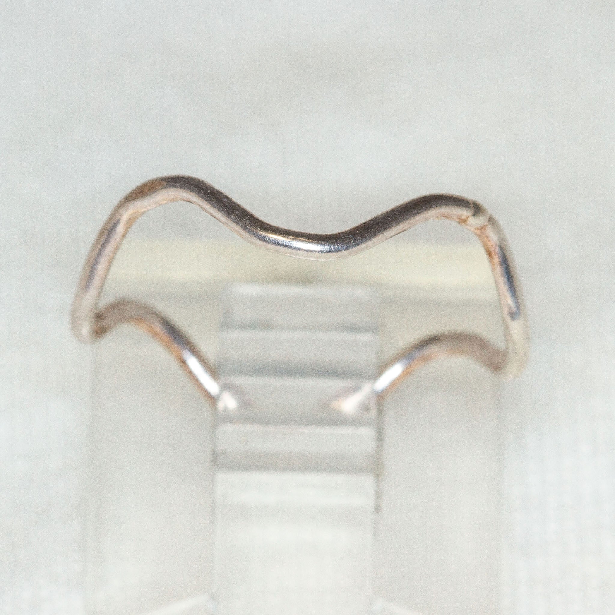 925 Sterling Silver Wavy Stacking Ring - Size 4.5