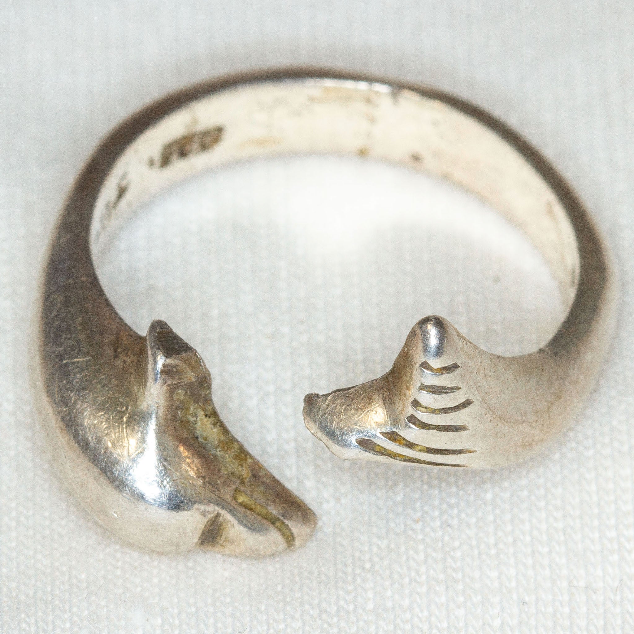 925 Sterling Silver Open-Ended Dolphin Wrap Ring - Size 9