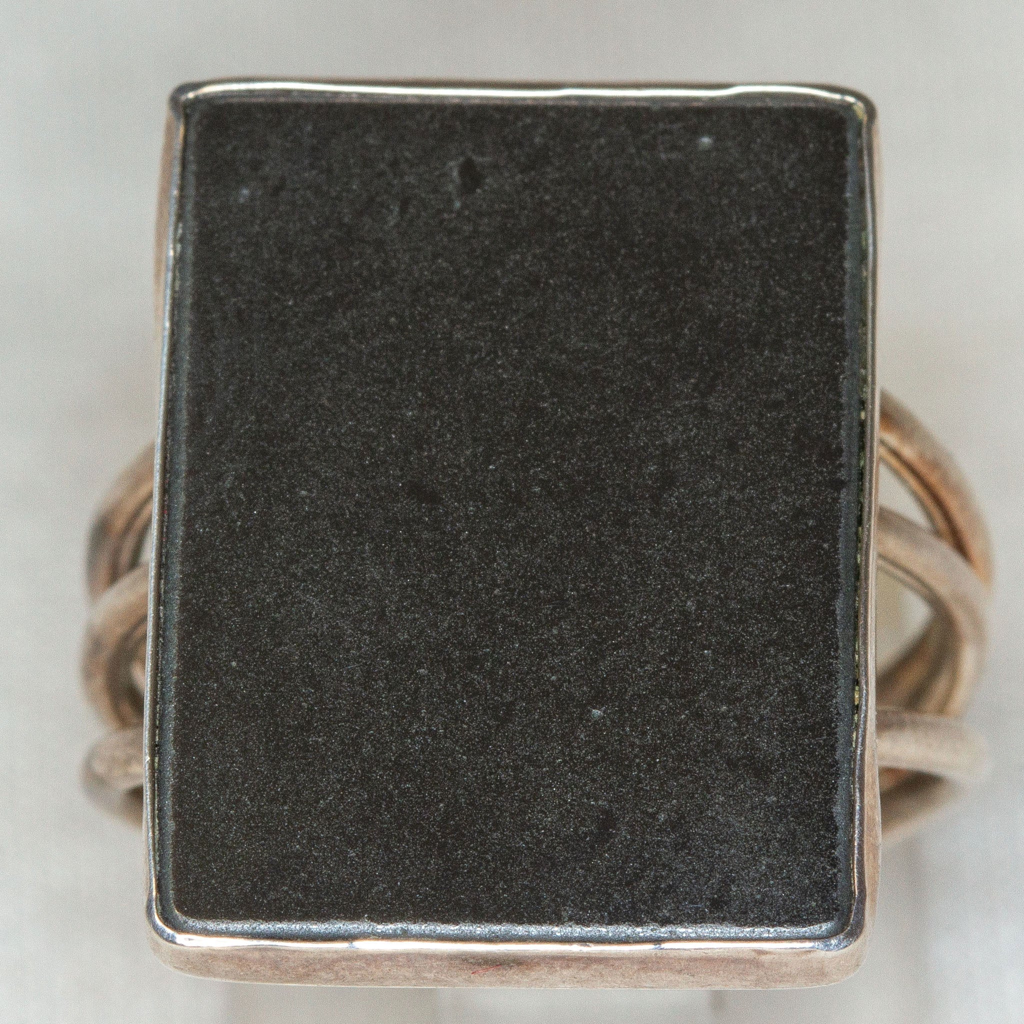 New 925 Sterling Silver Rectangular Hematite Ring - Triple Band, Size 7 Secondary image