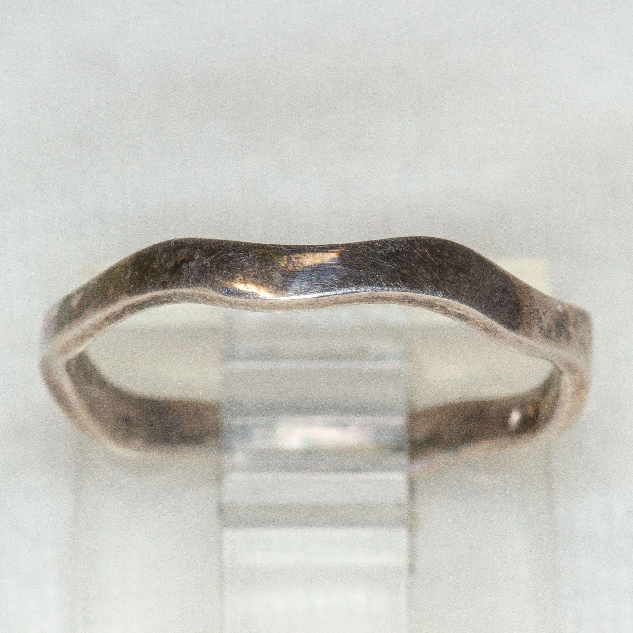 925 Sterling Silver Wavy Stacking Ring - Size 5