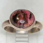 925 Sterling Silver Canadian Rhodonite Ring - 10x12mm Oval Cabochon, Size 7