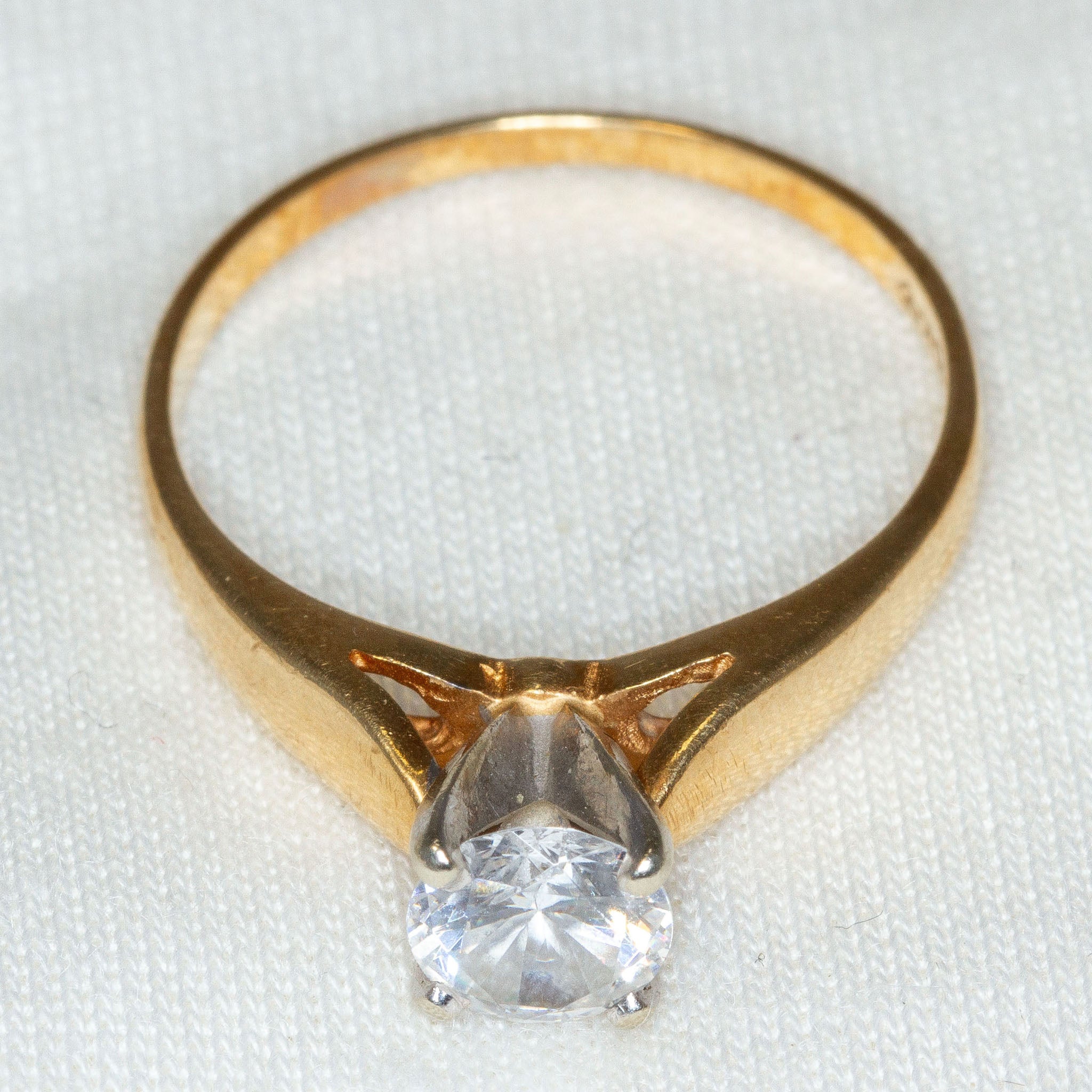 10K Yellow Gold Cubic Zirconia Solitaire Ring - 6mm, Size 7.75 Main image