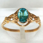 Vintage 10K Yellow Gold Floral Openwork Ring with Synthetic Turquoise-Blue Stone - Size 4.75