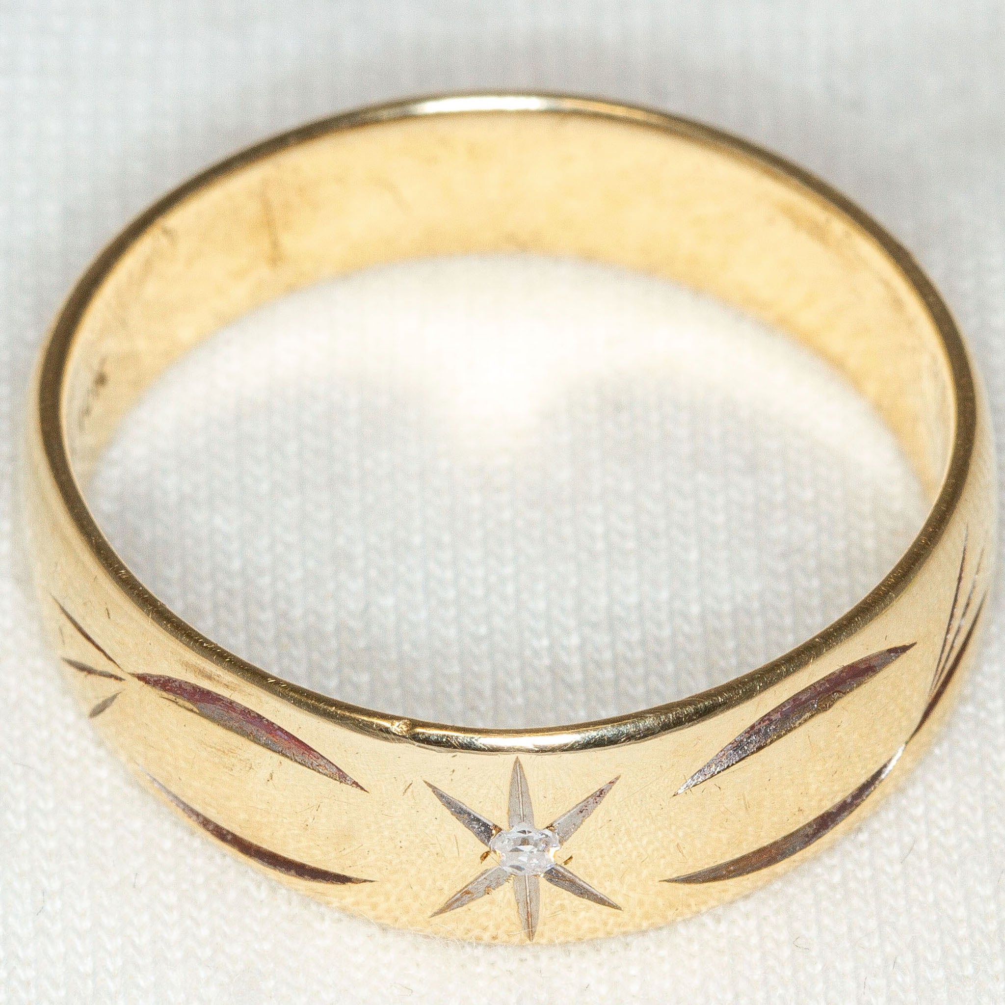 10K Yellow Gold Star-Set Diamond Engraved Band - 7mm, Size 10 Main image