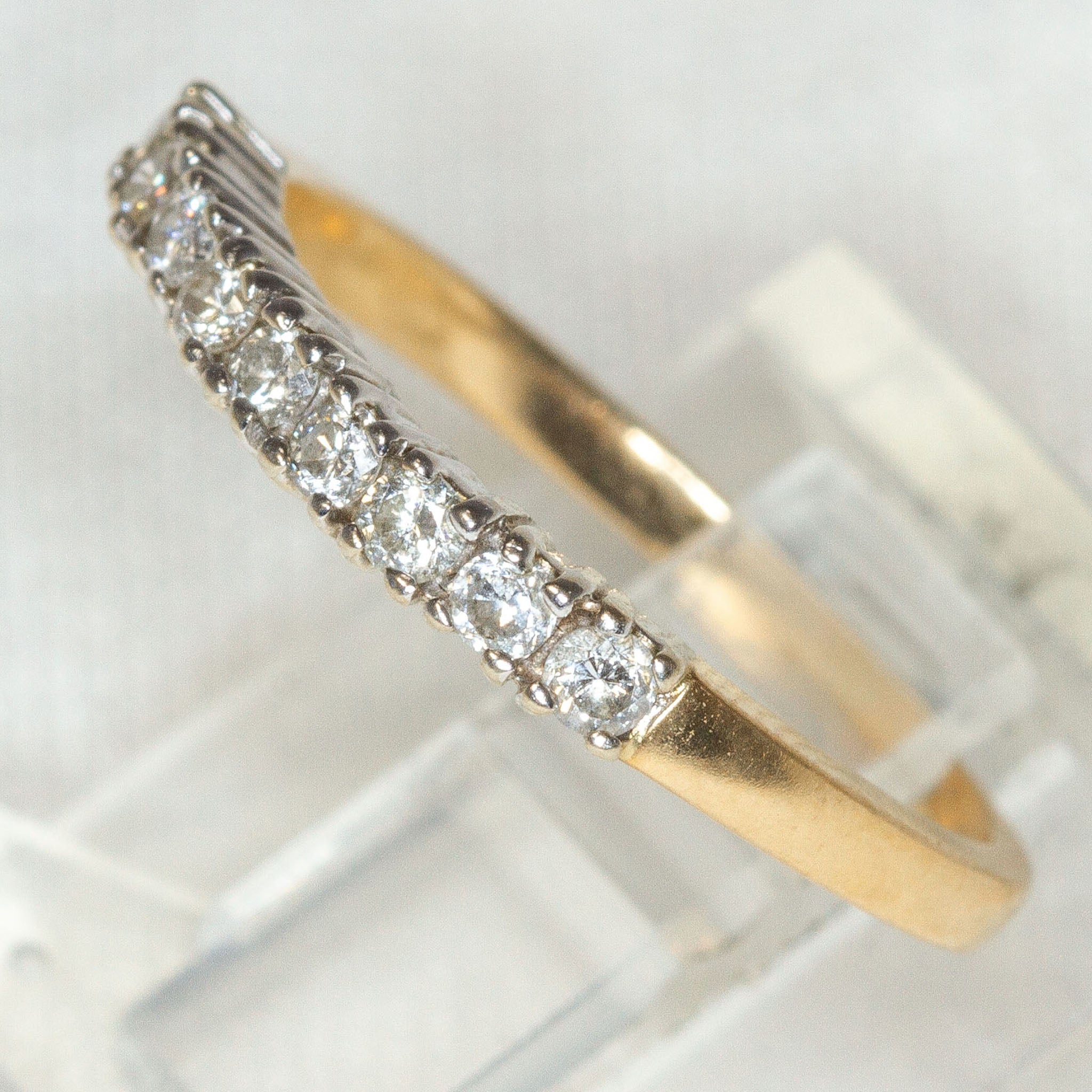 14K Yellow Gold 9-Stone Diamond Band - 0.22ctw, Size 5