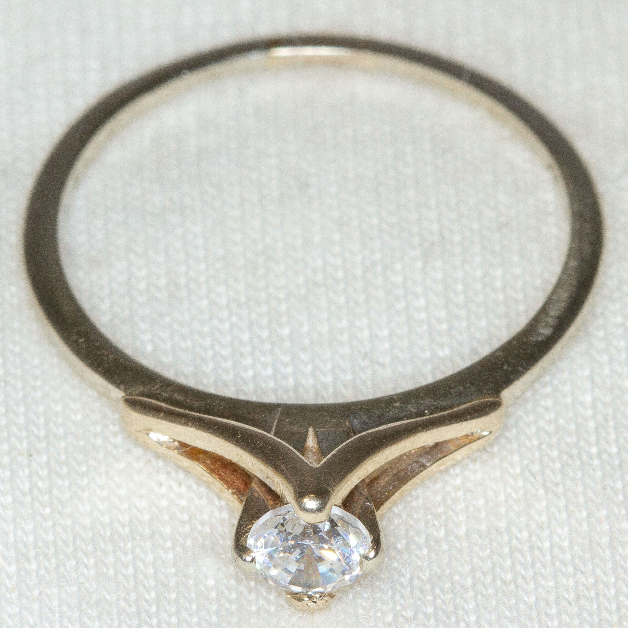 14k White Gold Solitaire Ring, .25tcw - Size 7 1/2
