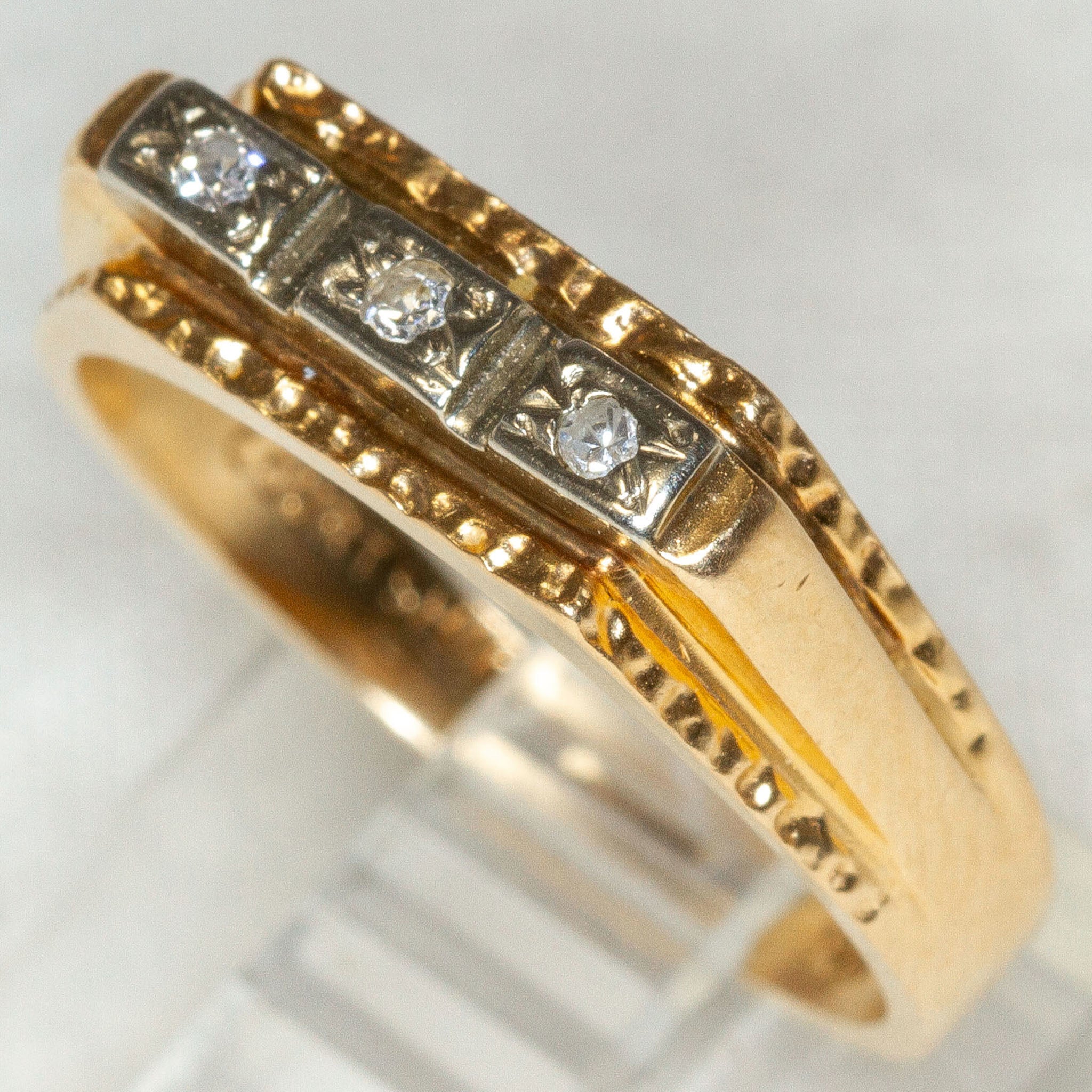 Vintage 14k Yellow Gold Diamond Band - Size 6