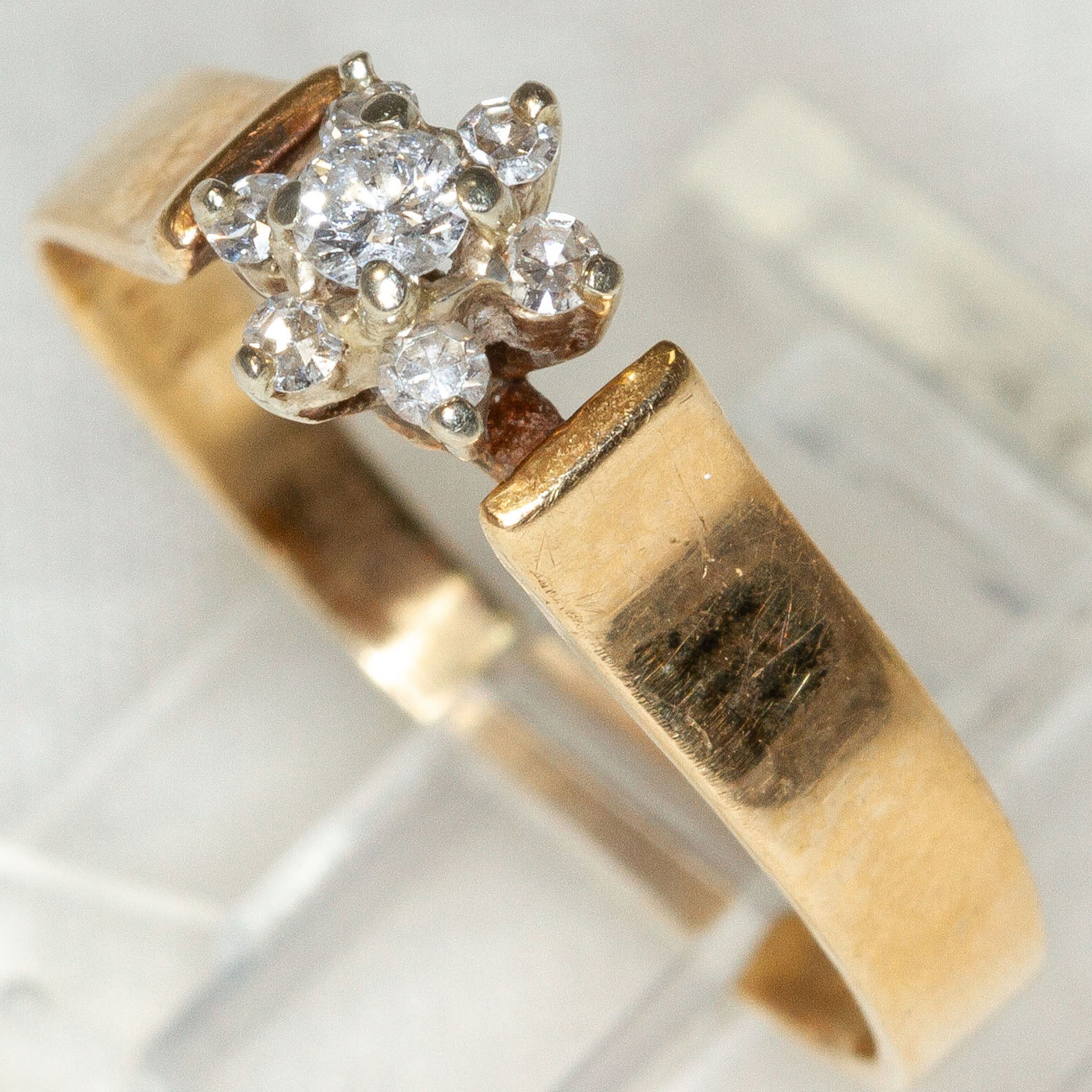 14k Yellow Gold Diamond Cluster Ring - .16ctw, Size 6