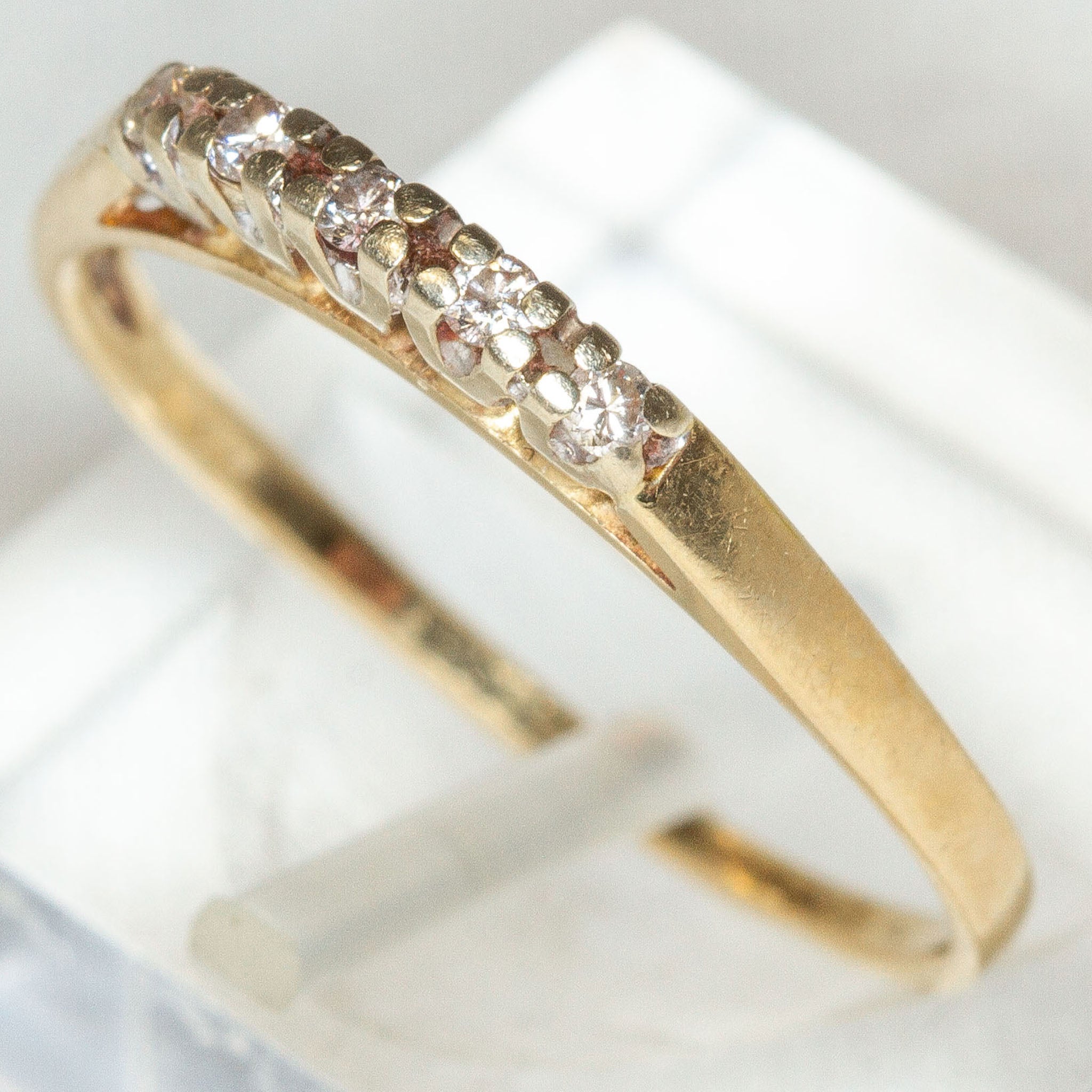 14k Yellow Gold Five-Stone Diamond Anniversary Band - Size 6.5
