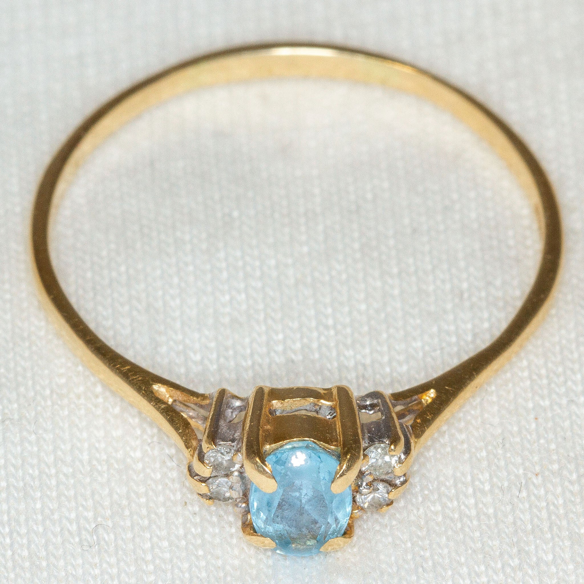 14k Yellow Gold Blue Topaz and Diamond Ring - Size 10
