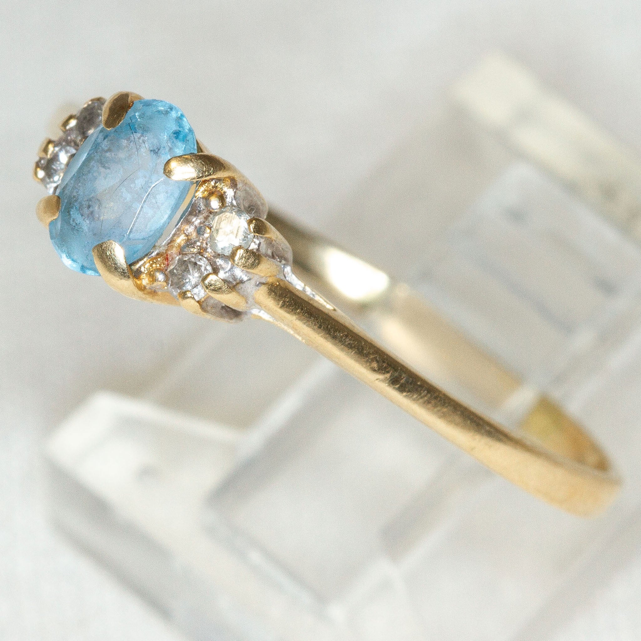 14k Yellow Gold Blue Topaz and Diamond Ring - Size 10