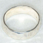 925 Sterling Silver Hammered Band Ring - Size 7 3/4