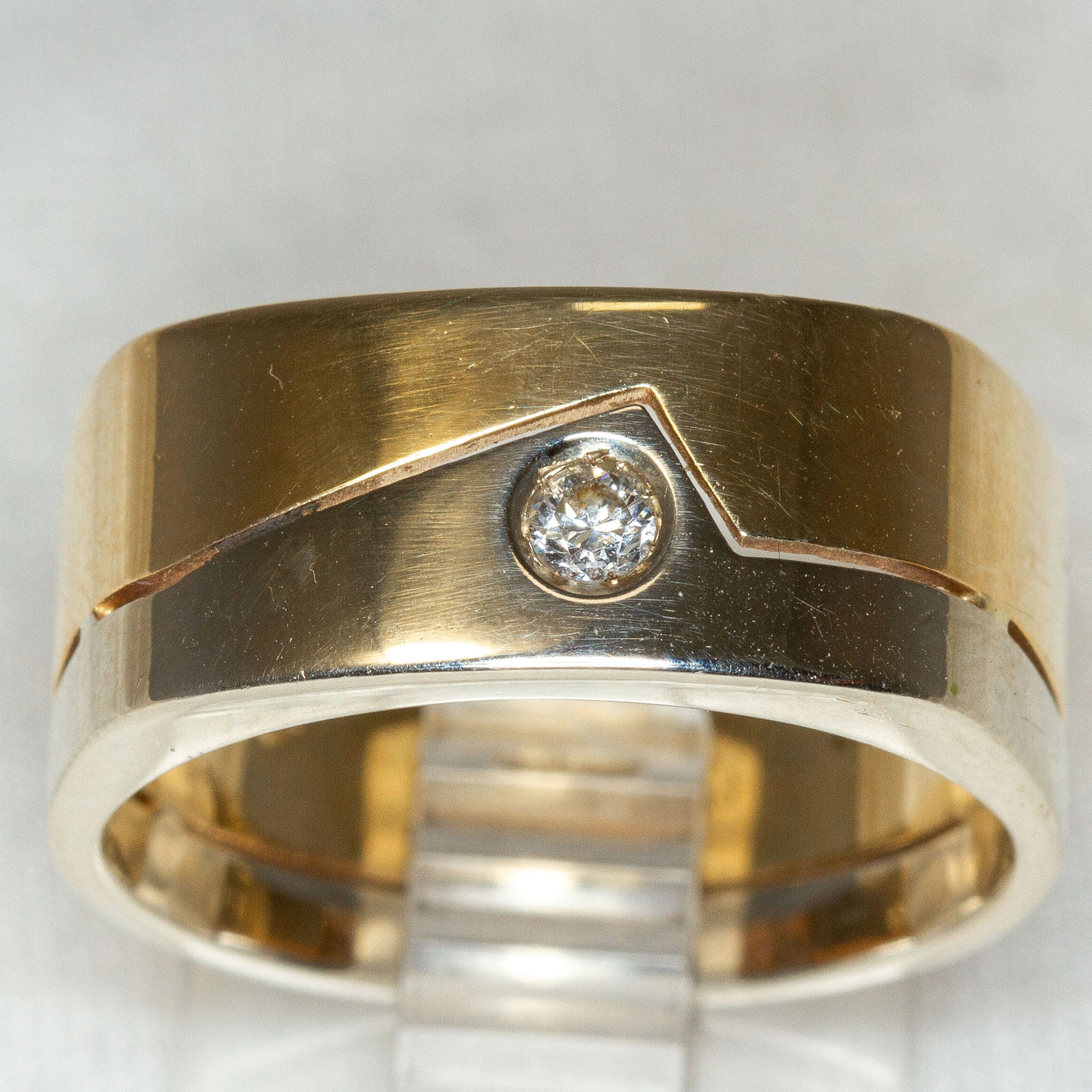 Two-Tone 14k Gold Diamond Band - Size 8 1/4