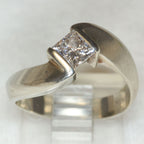 Modern 14k White Gold Princess-Cut Solitaire Diamond Ring - Size 7