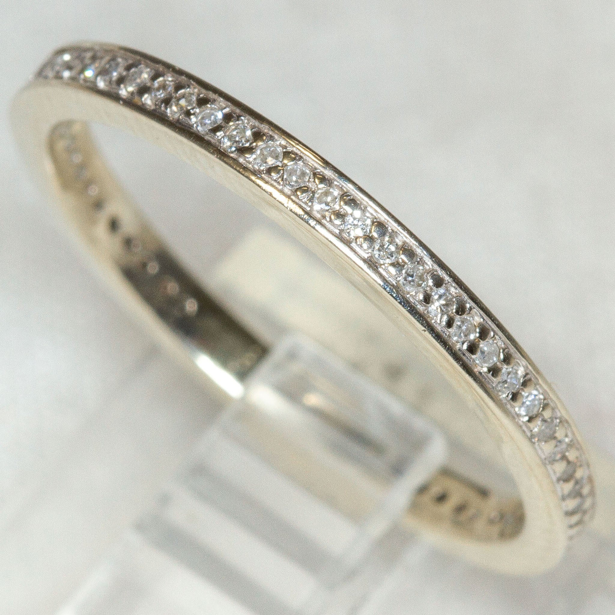 14k White Gold Full-Eternity Diamond Band - Size 7 1/2