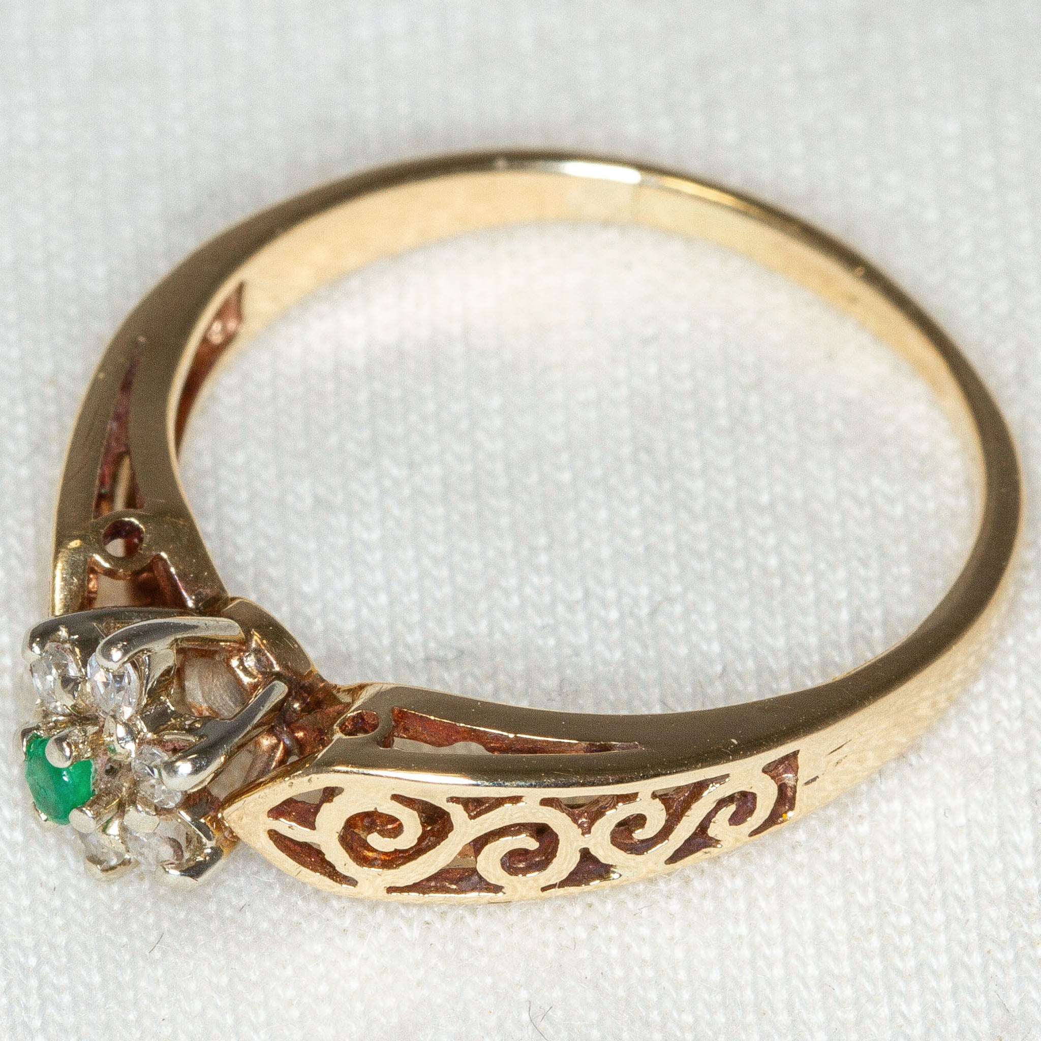 Vintage 10k Gold Floral Cluster Ring with Emerald and Diamonds