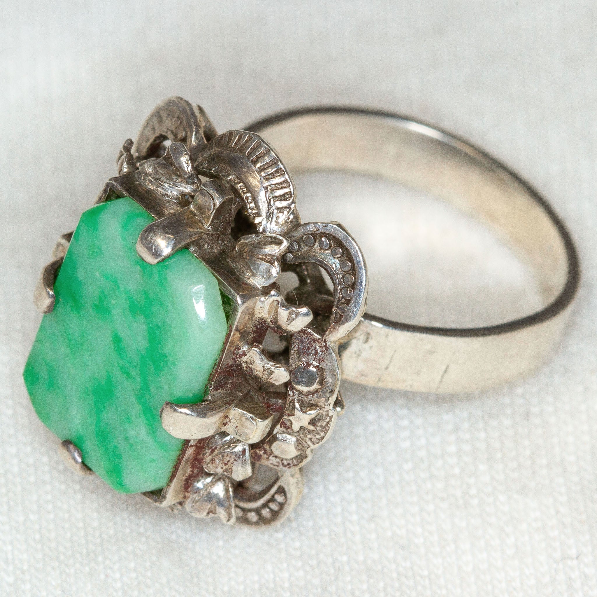 Ornate Vintage Jade Statement Ring in 18k White Gold