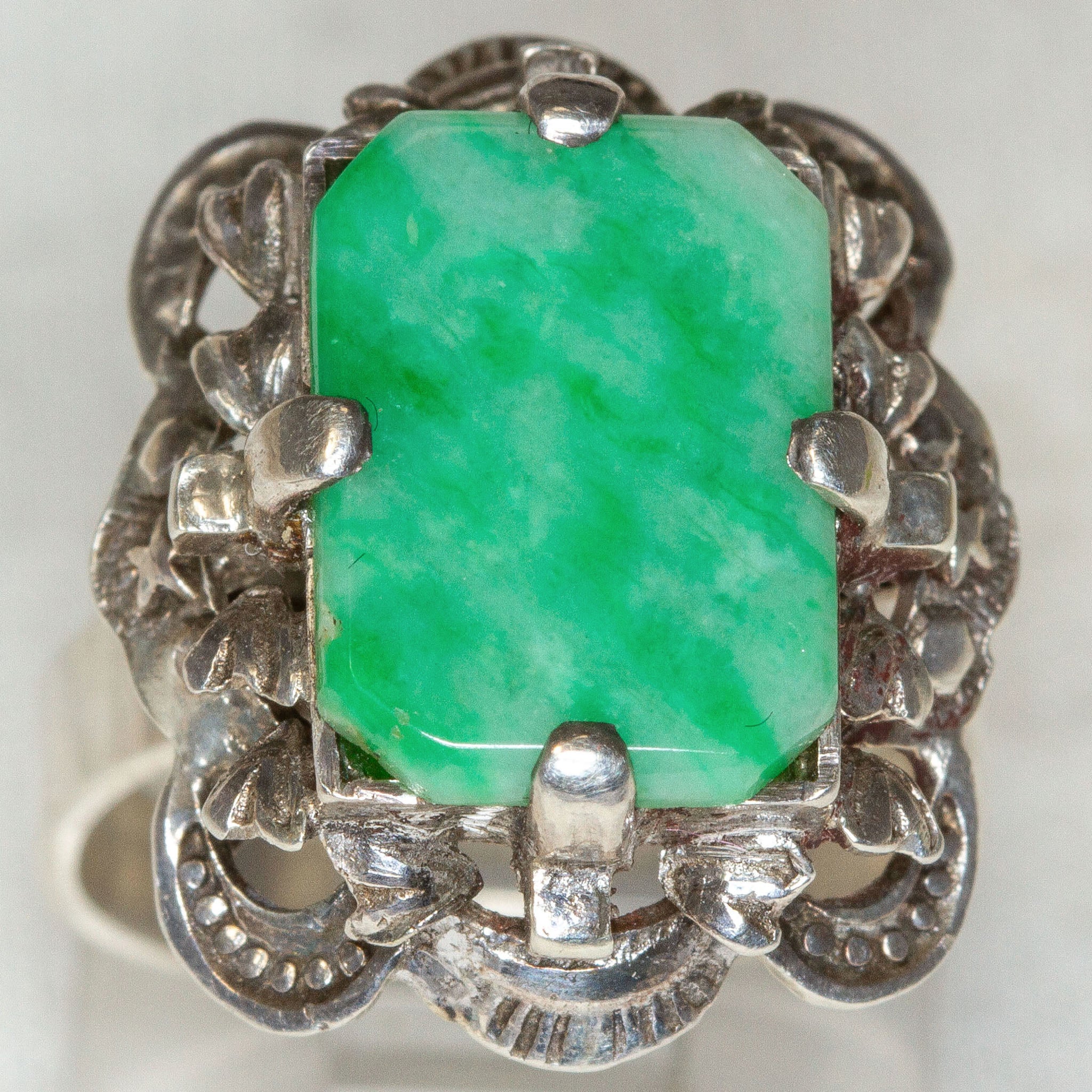 Ornate Vintage Jade Statement Ring in 18k White Gold