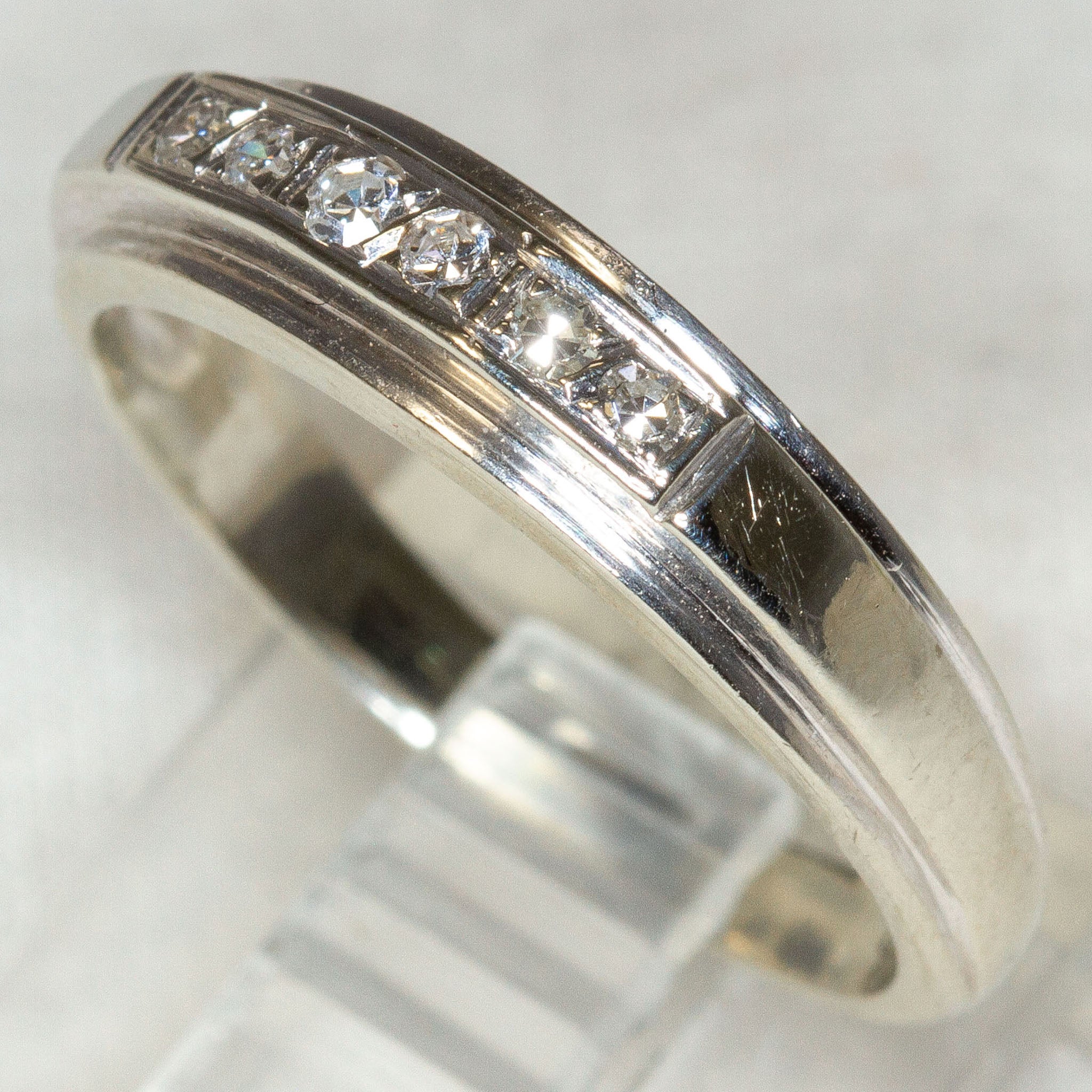 14k White Gold Diamond Channel-Set Band - Size 7