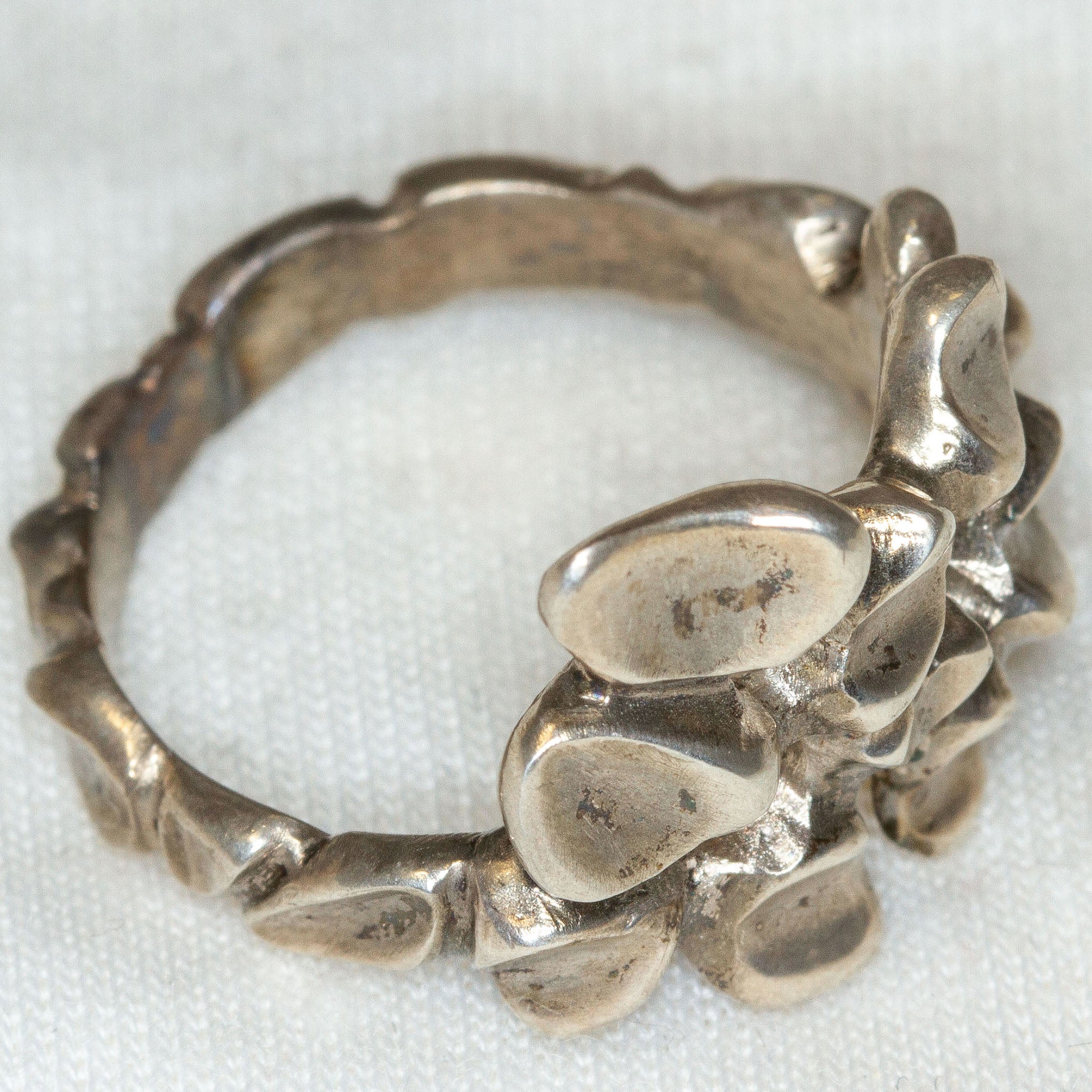 Artisan Sculptural Sterling Silver "Duckweed" Ring - Size 7