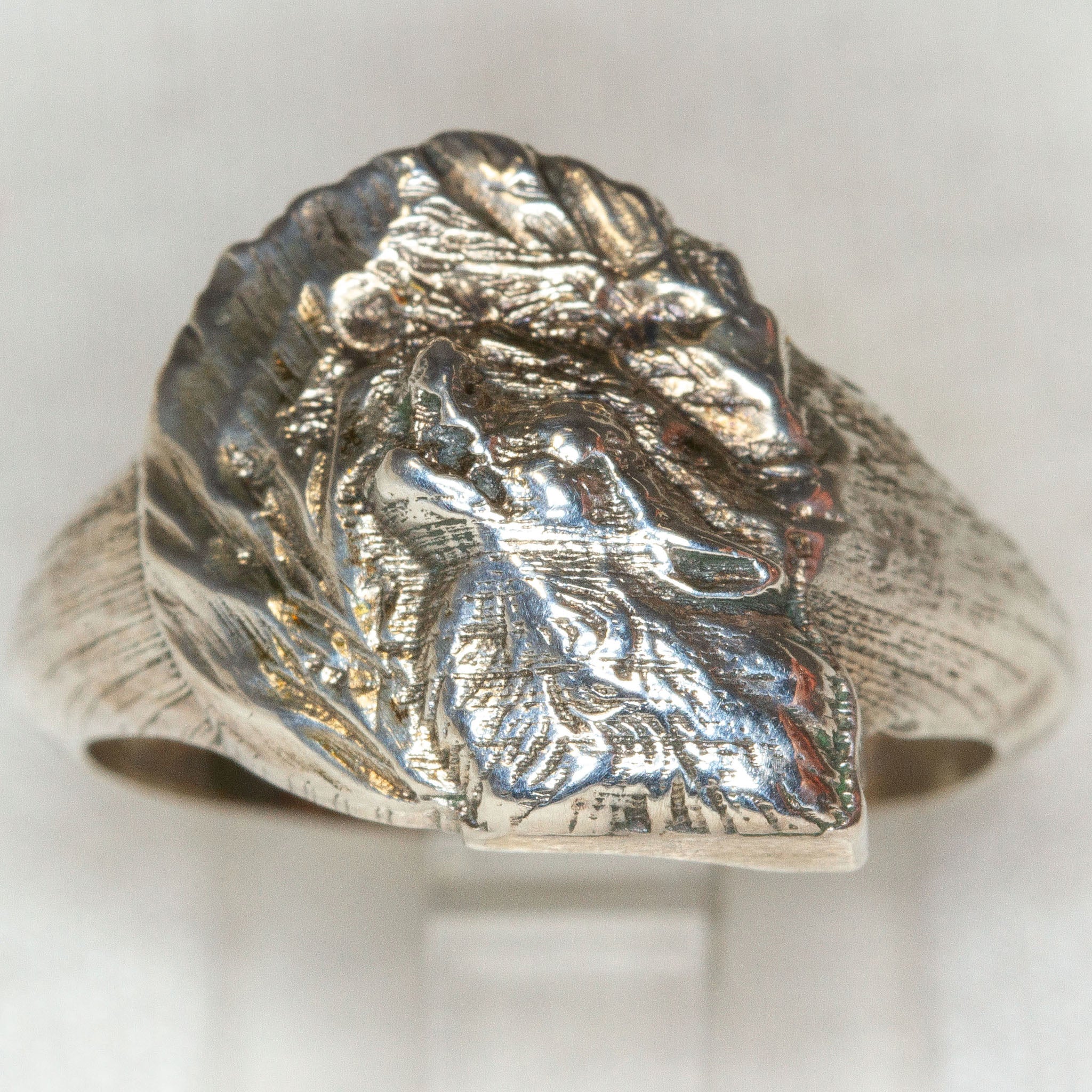 Artisan Howling Wolf Sterling Silver Statement Ring - Size 10 Secondary image