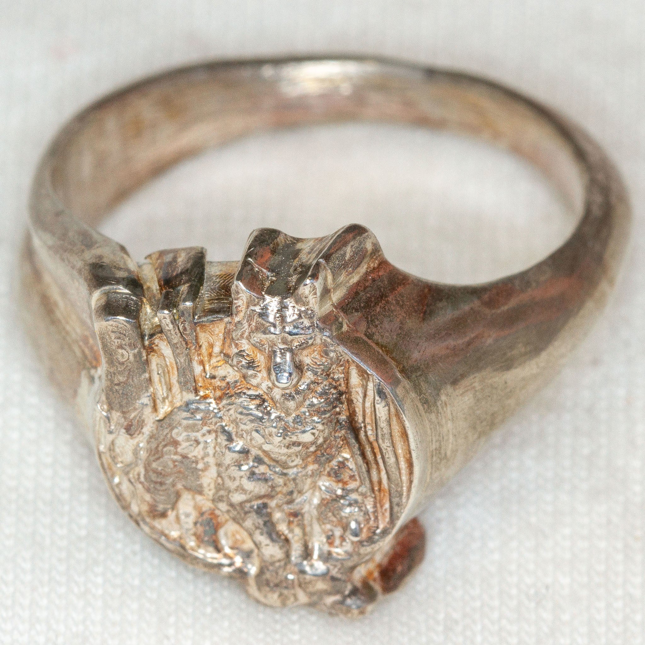 Artisan Sculptural Sterling Silver Wolf Signet Ring - Size 10