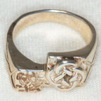 Celtic Knot Sterling Silver Cast Ring - Size 5.25