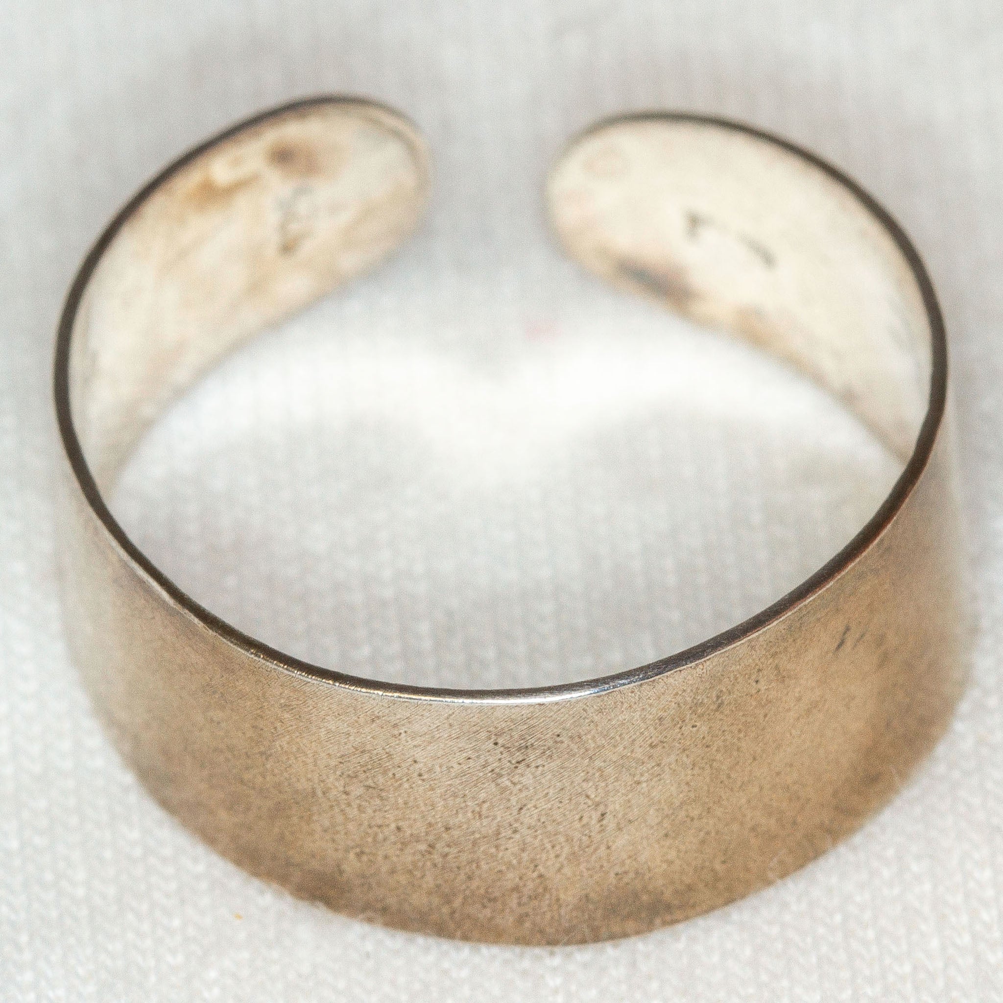 Minimalist Sterling Silver Open-Ended Thumb Ring - Size 9