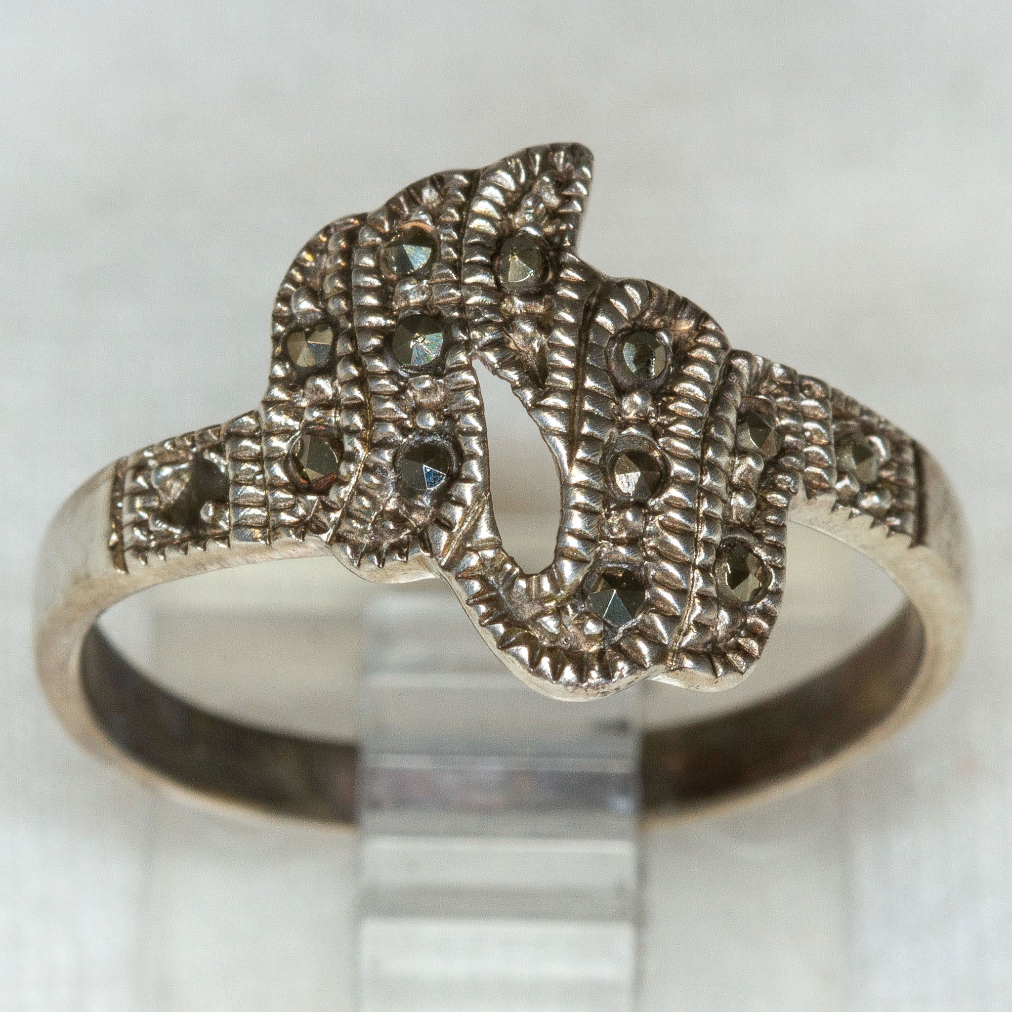 Artisan 925 Silver Marcasite Swirl Ring - Size 8
