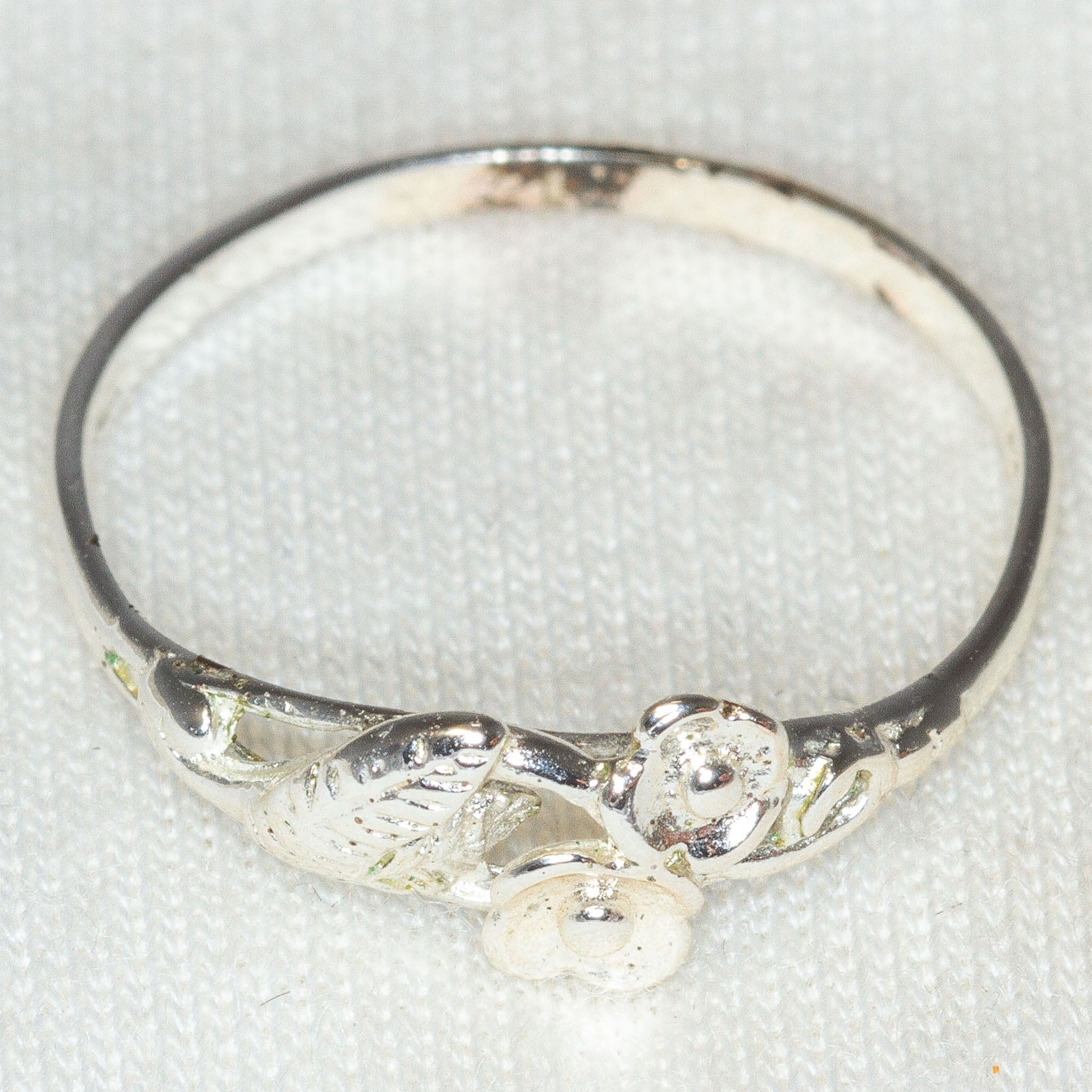 Floral Sterling Silver Ring - Rhodium Plated