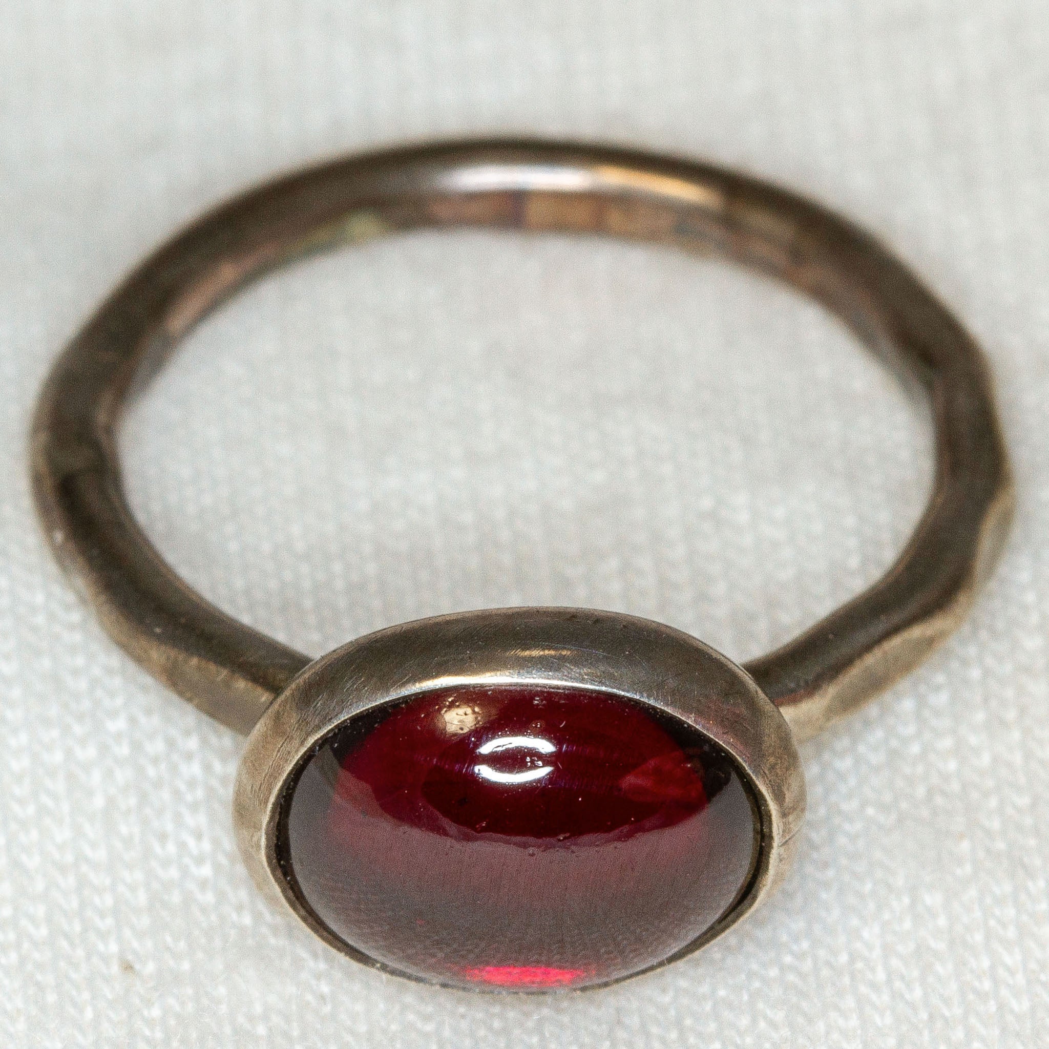 Vintage 925 Silver Red Garnet Bezel Ring - Size 5.5 Main image