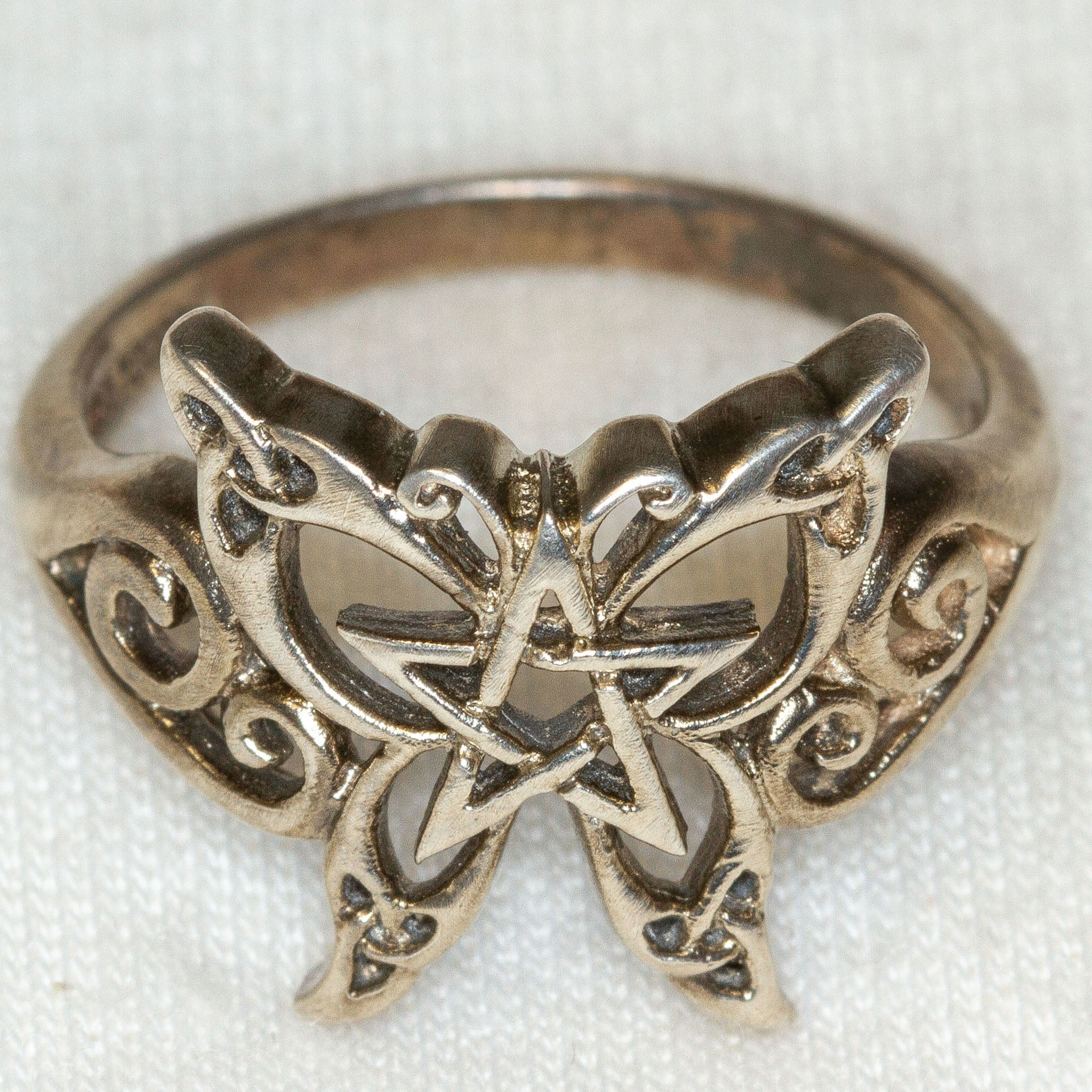 Vintage 925 Silver Pentagram Butterfly Ring - Size 7