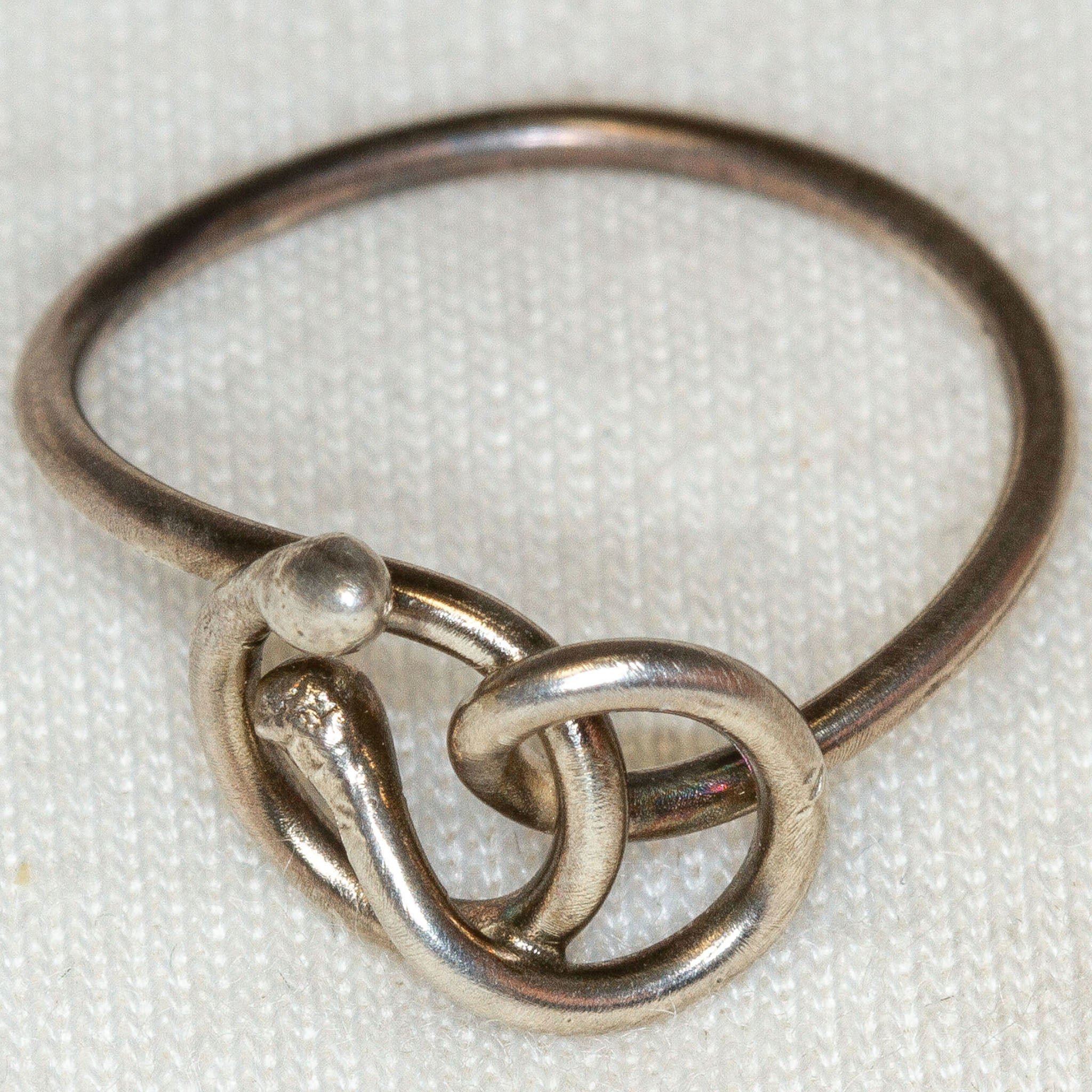 Artisan 925 Sterling Silver Wire Knot Ring - Size 5.25