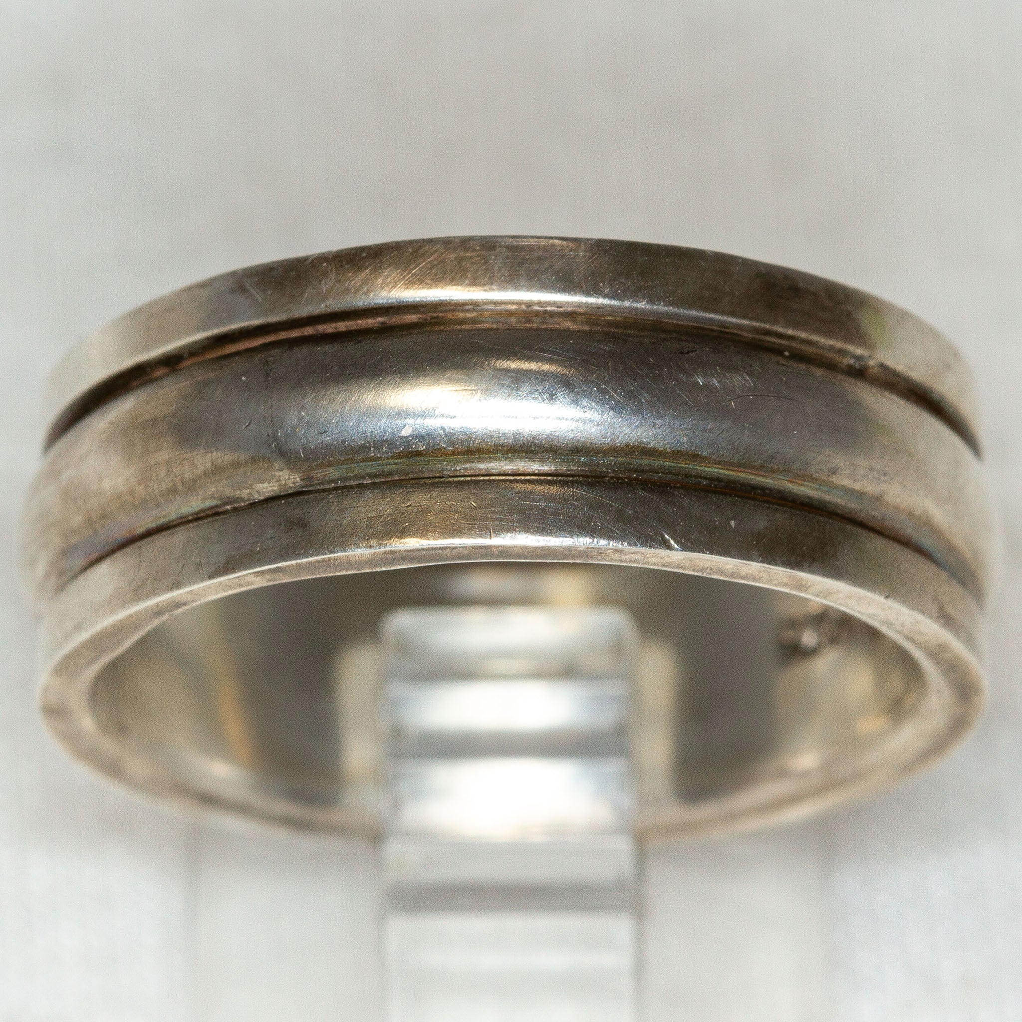 Vintage 925 Silver Triple-Band Ring - Size 9.5 Secondary image