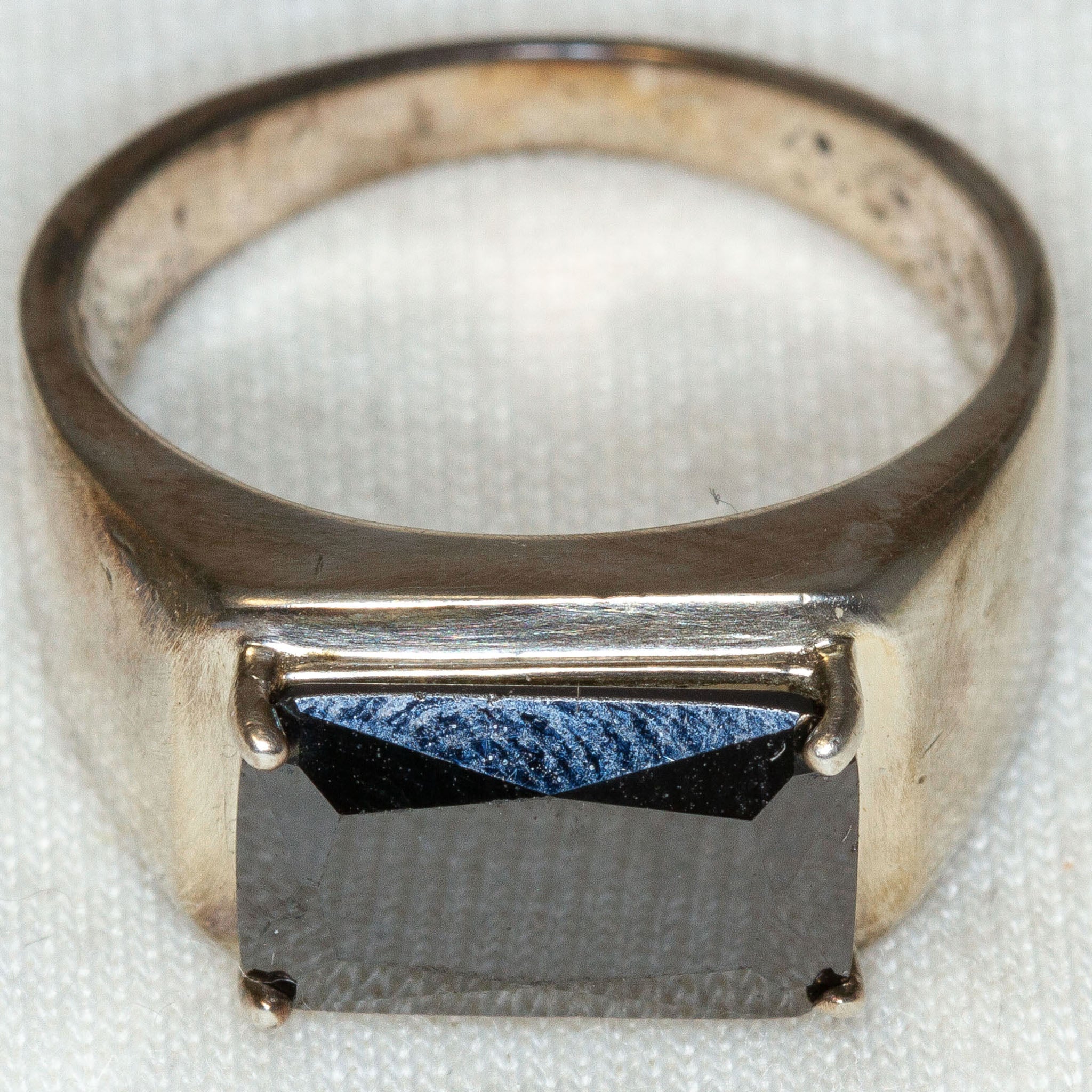 Bold 925 Sterling Silver Rectangular Obsidian Statement Ring - Size 8 Main image