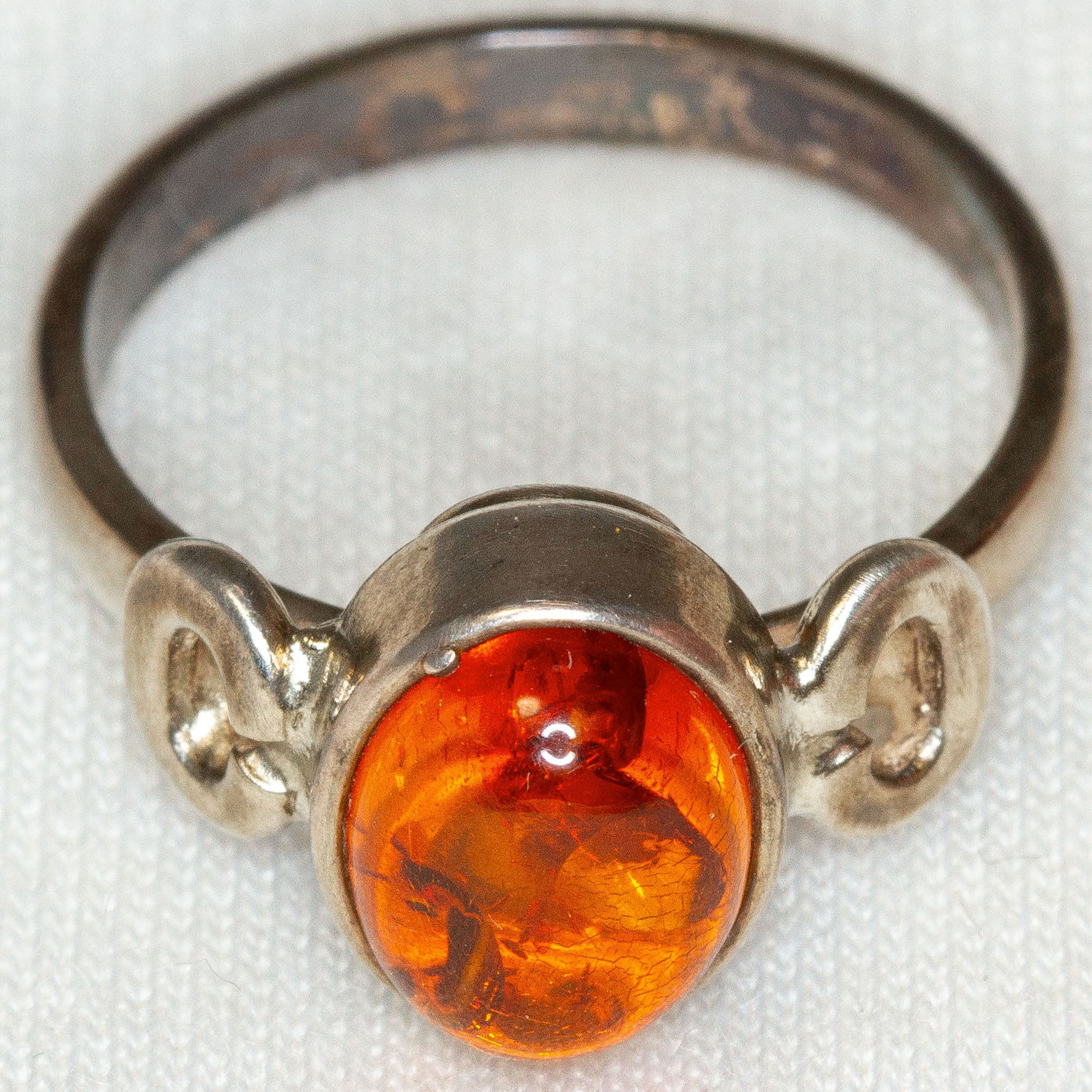Sterling Silver Golden Amber Cabochon Ring - Size 5.75