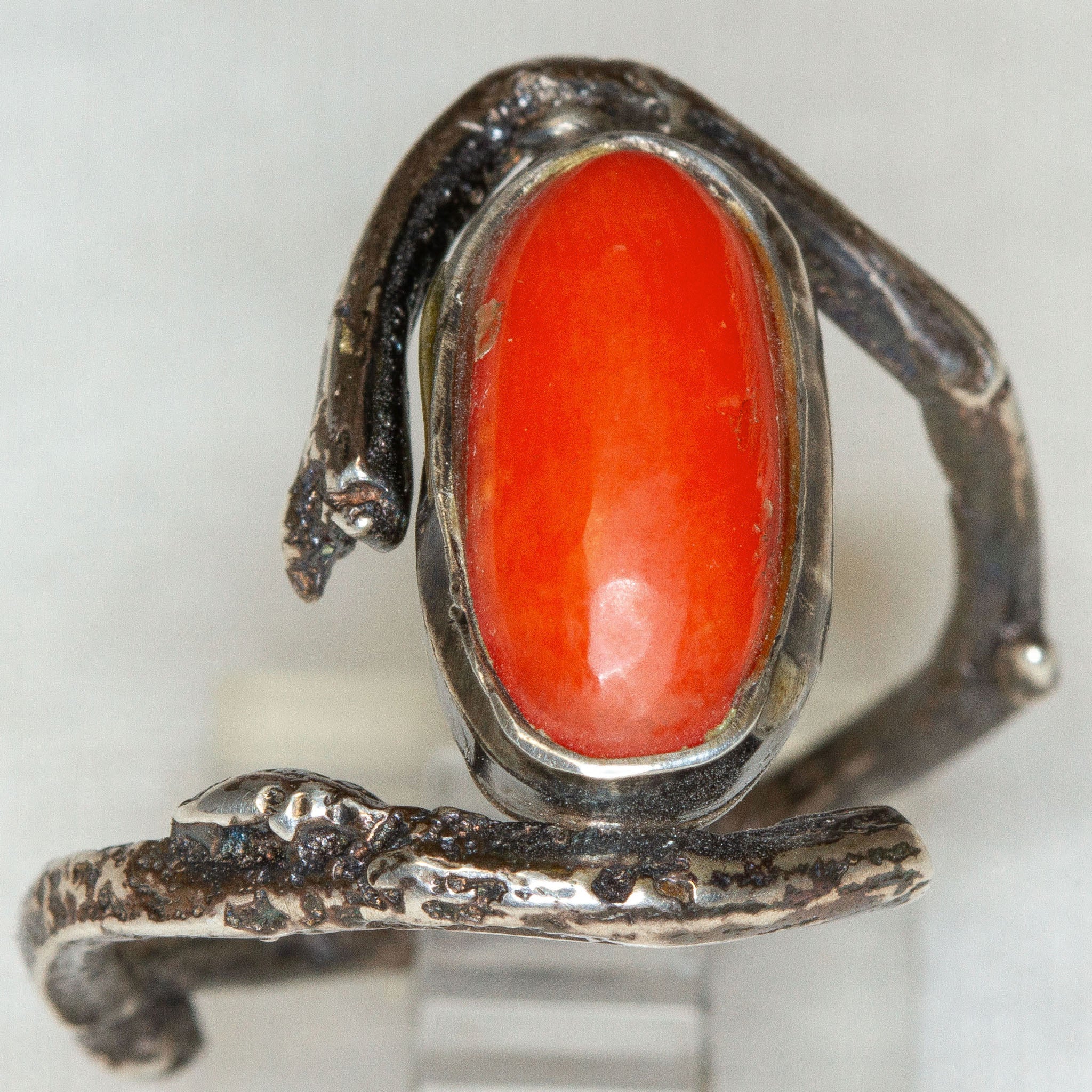 925 Cast Silver Red Coral Ring - Size 8 Secondary image