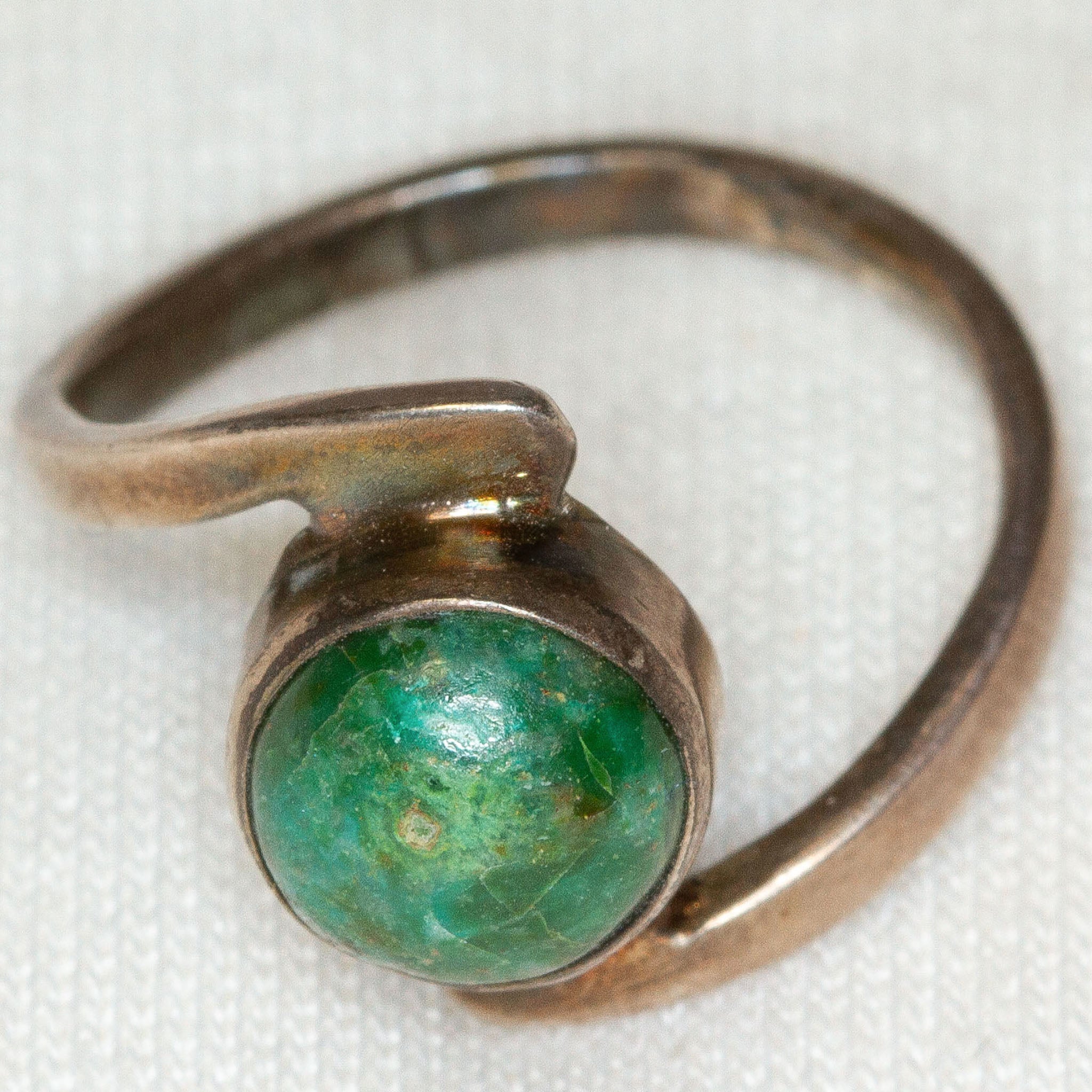 925 Silver Ring, Chrysocolla Cabochon 7mm Round, Size 3.5 Main image